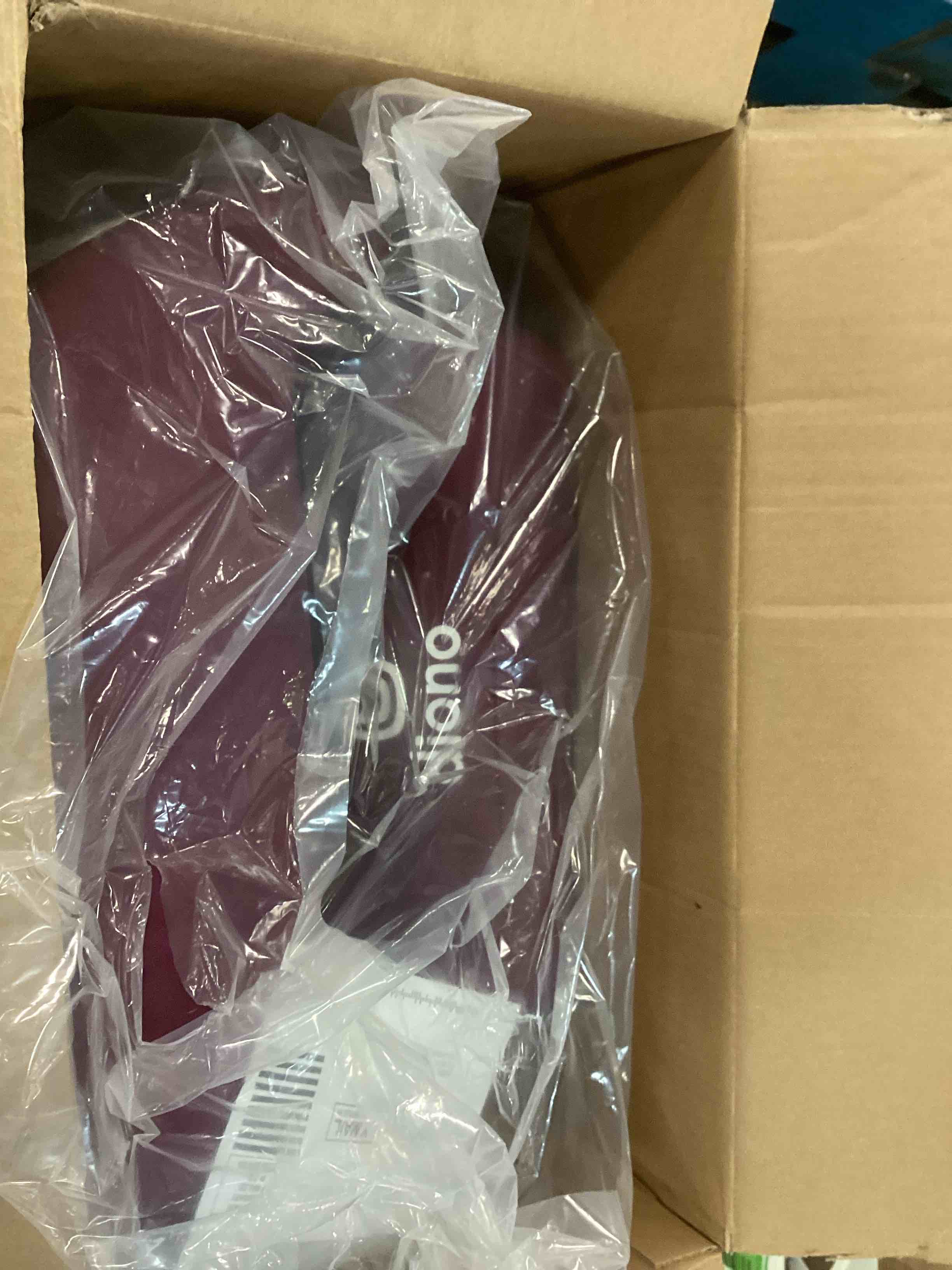 https://s3.amazonaws.com/lotting-images-prod/bidfta/RED6201993_1712238645548.jpeg
