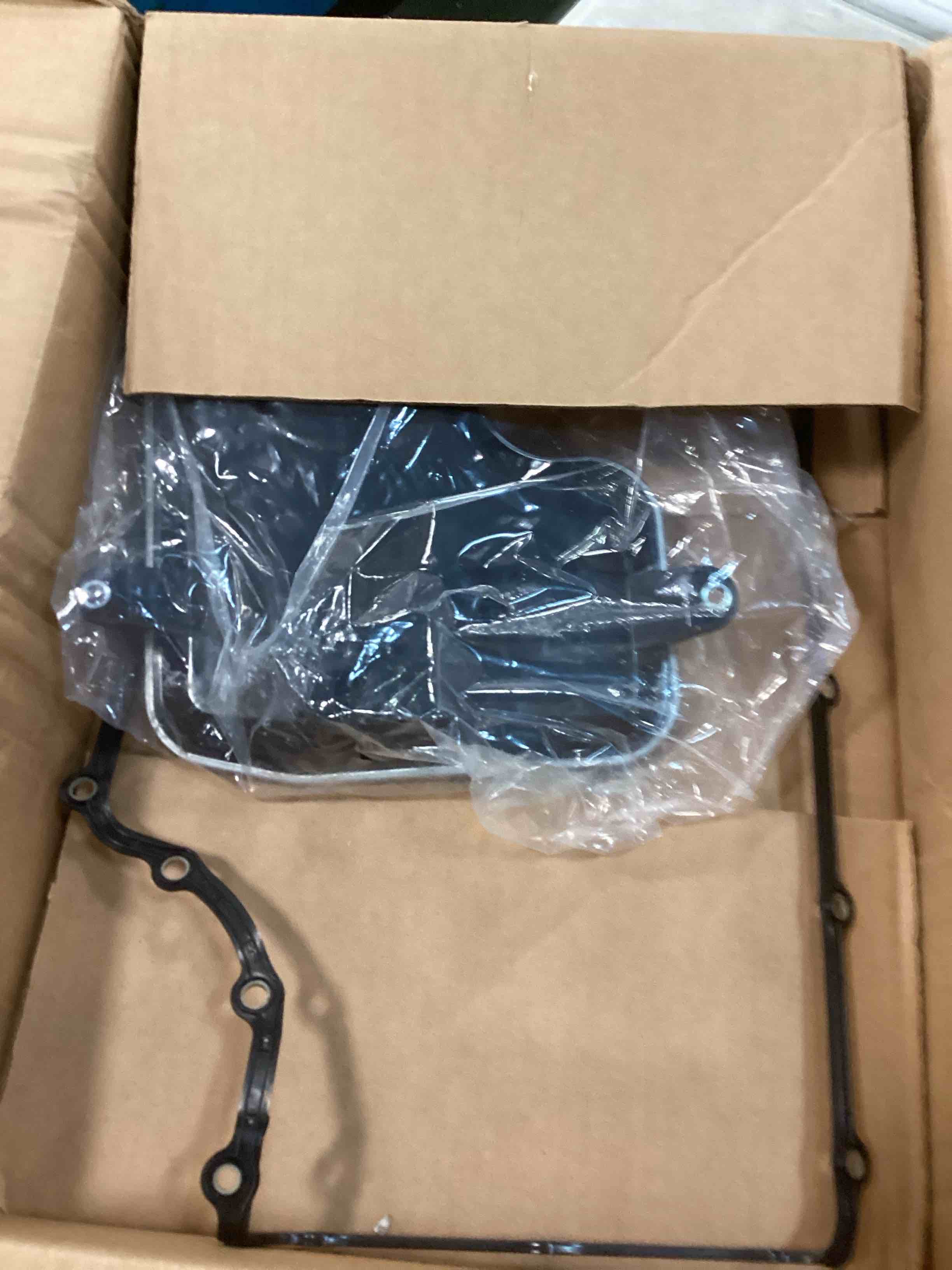 https://s3.amazonaws.com/lotting-images-prod/bidfta/RED6201995_1712238811886.jpeg