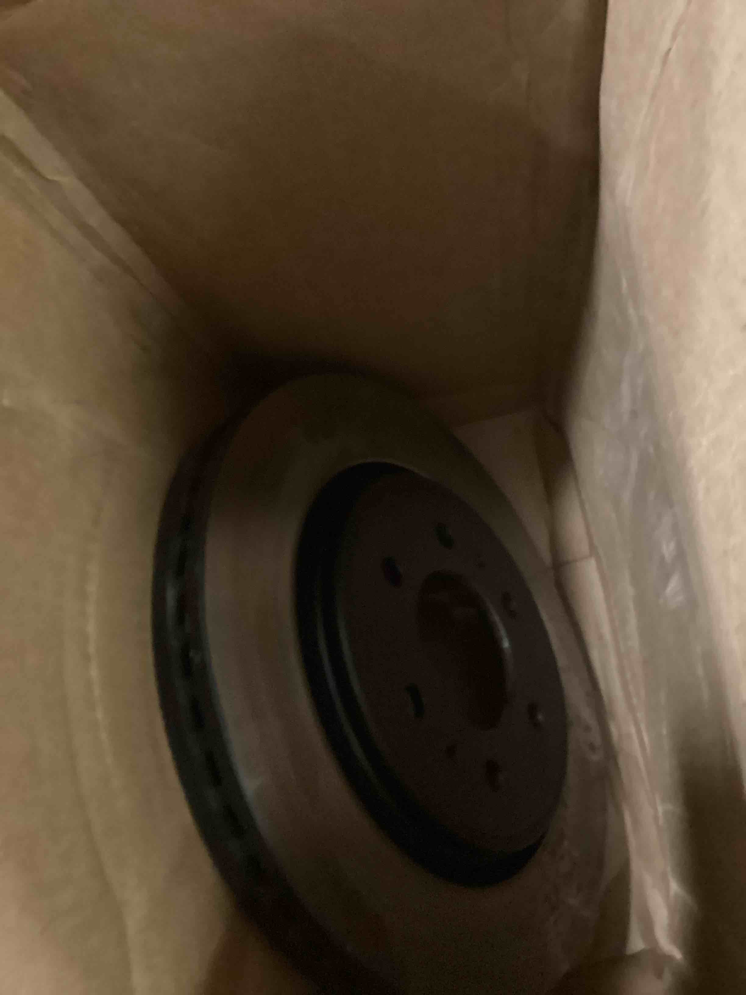 https://s3.amazonaws.com/lotting-images-prod/bidfta/RED6202639_1712670735284.jpeg