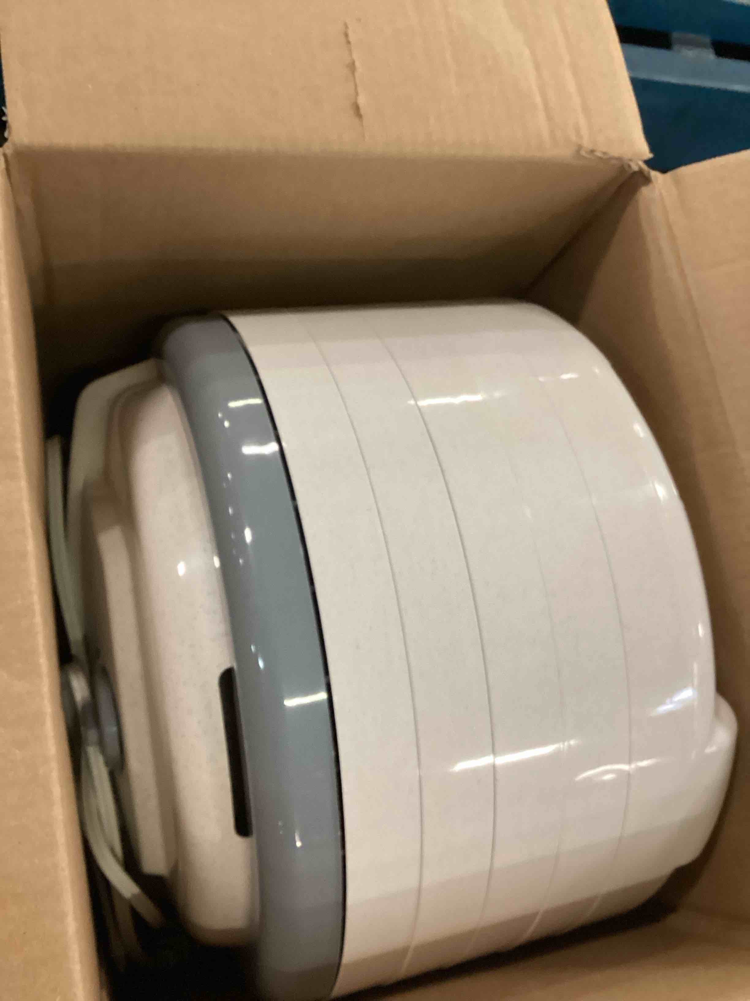 https://s3.amazonaws.com/lotting-images-prod/bidfta/RED6202810_1712693787322.jpeg