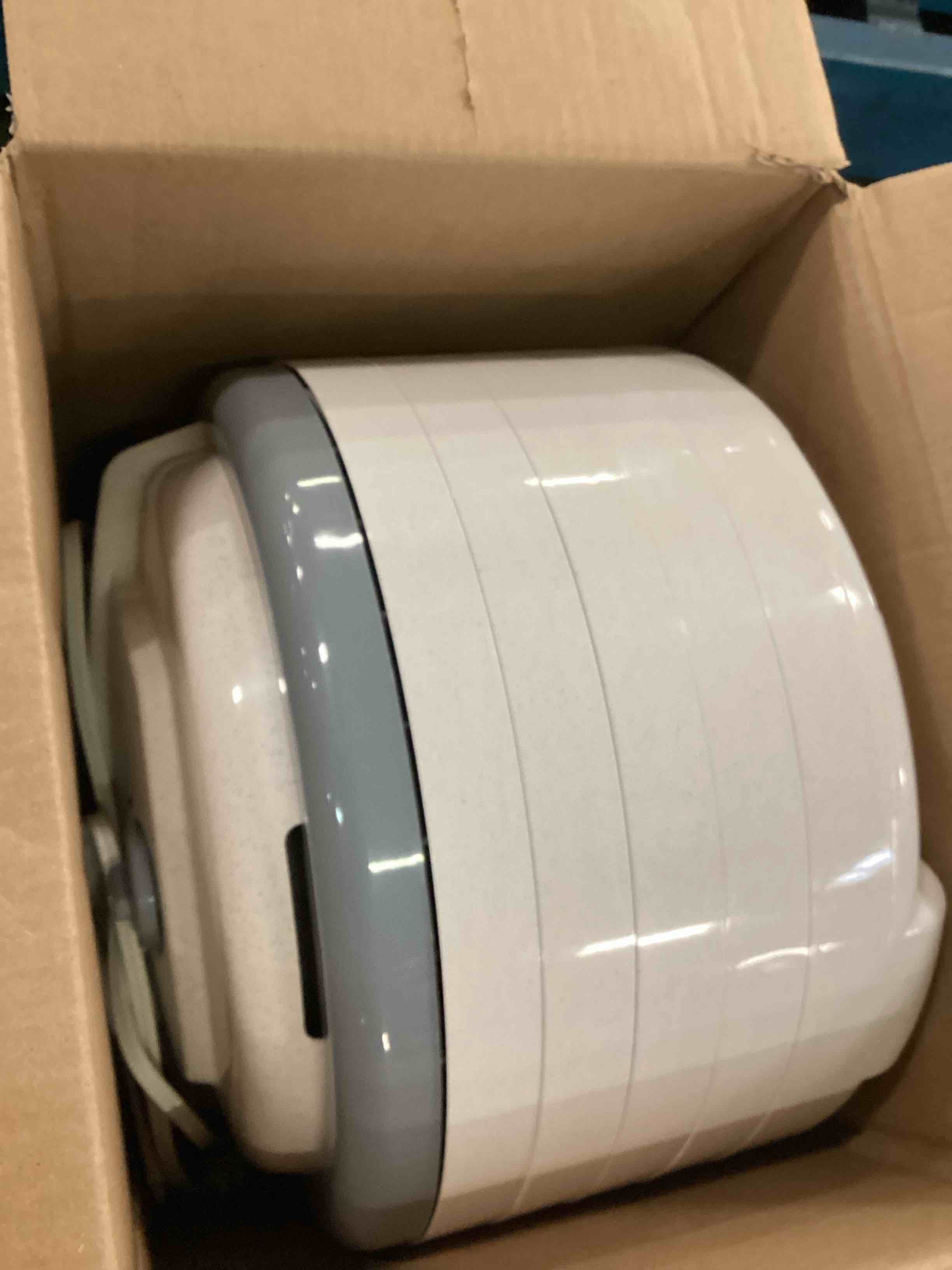 https://s3.amazonaws.com/lotting-images-prod/bidfta/RED6202810_1712693788065.jpeg