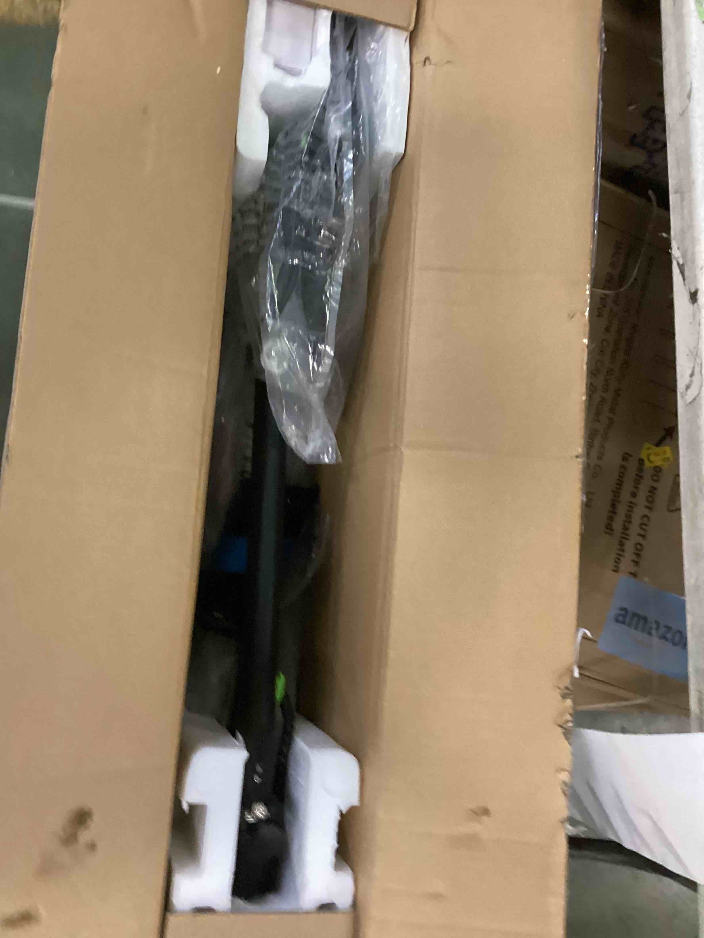 https://s3.amazonaws.com/lotting-images-prod/bidfta/RED6202866_1712757150849.jpeg