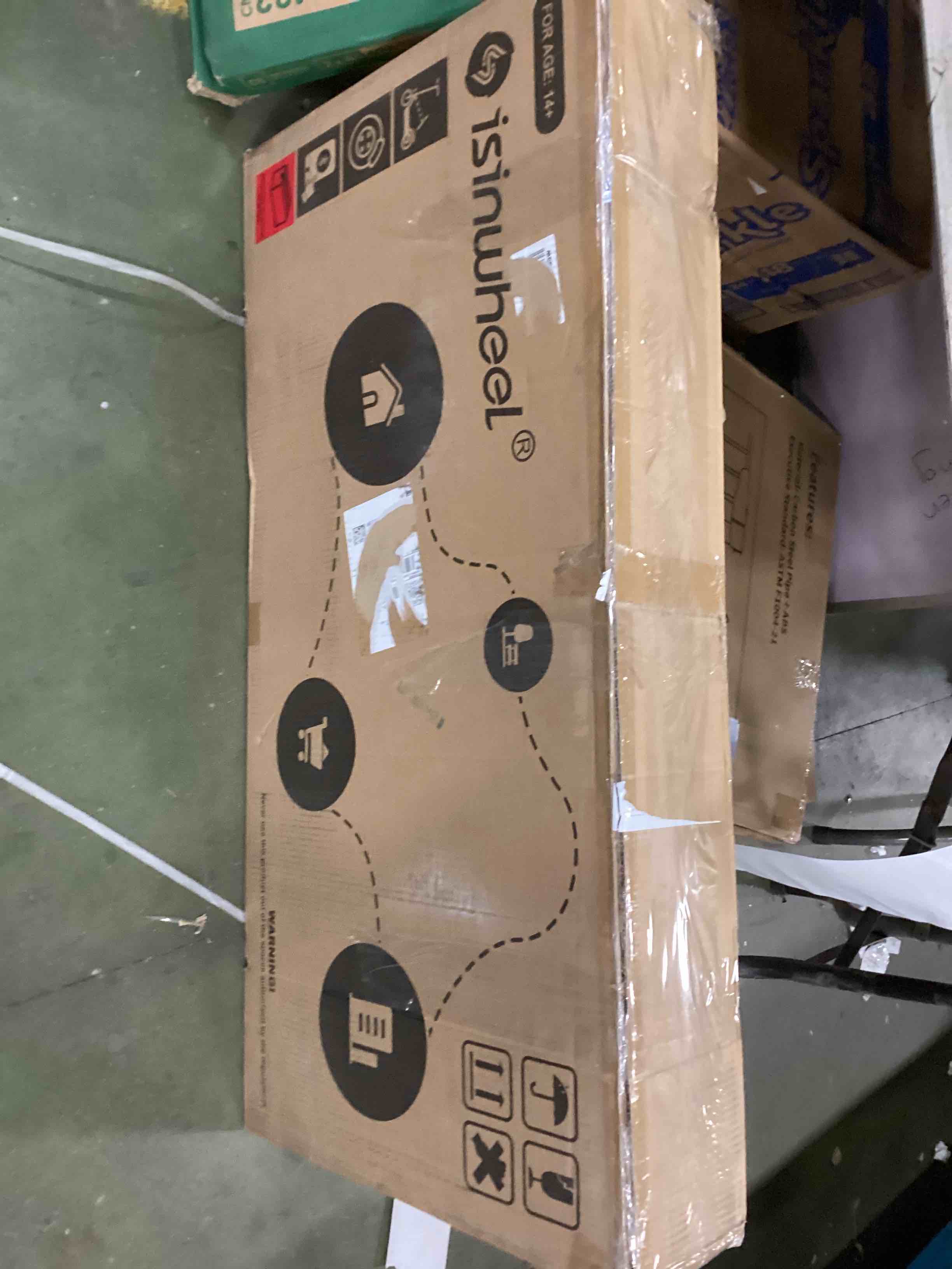 https://s3.amazonaws.com/lotting-images-prod/bidfta/RED6202866_1712757179636.jpeg