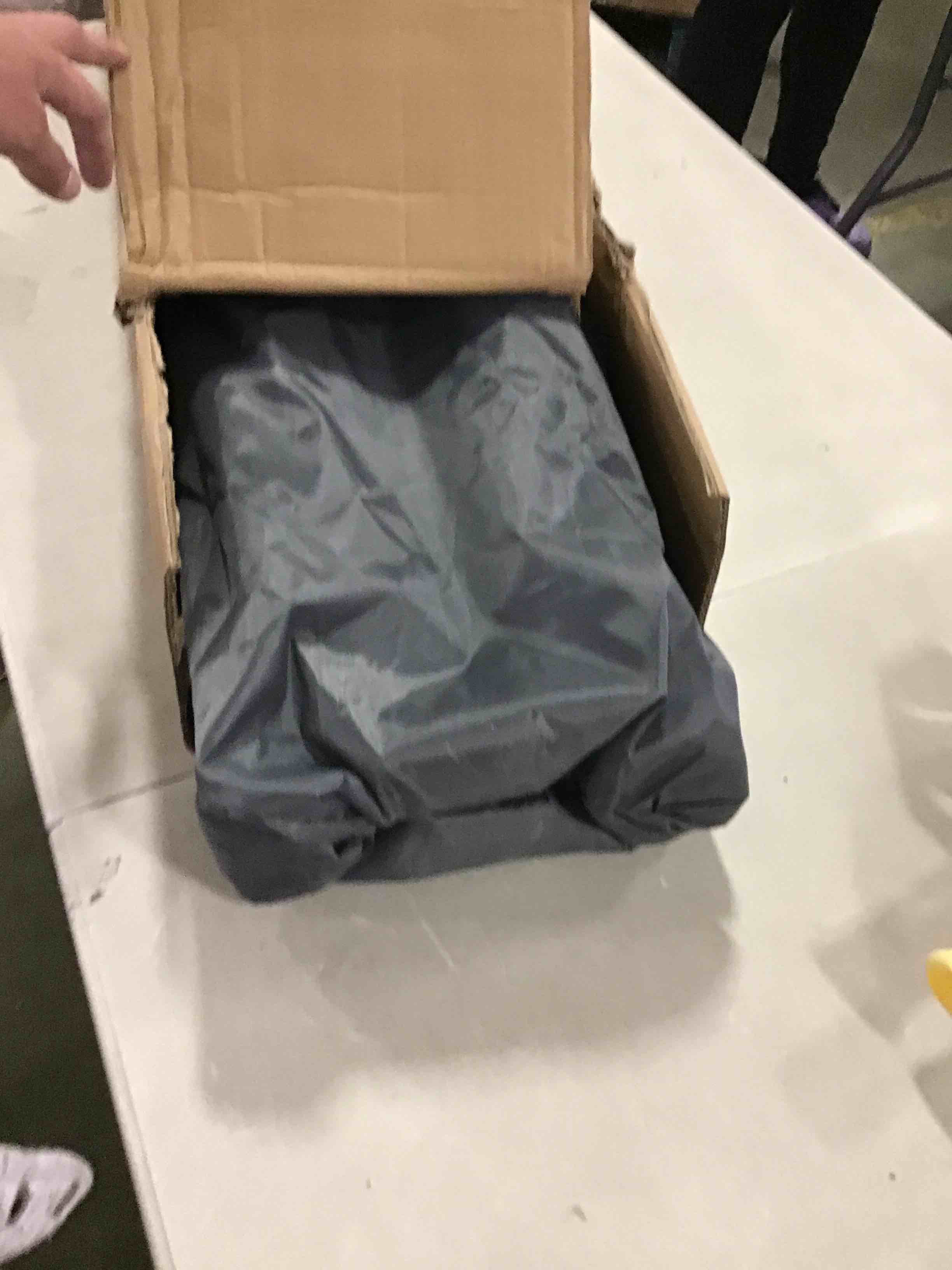 https://s3.amazonaws.com/lotting-images-prod/bidfta/RED6206163_1712155096601.jpeg