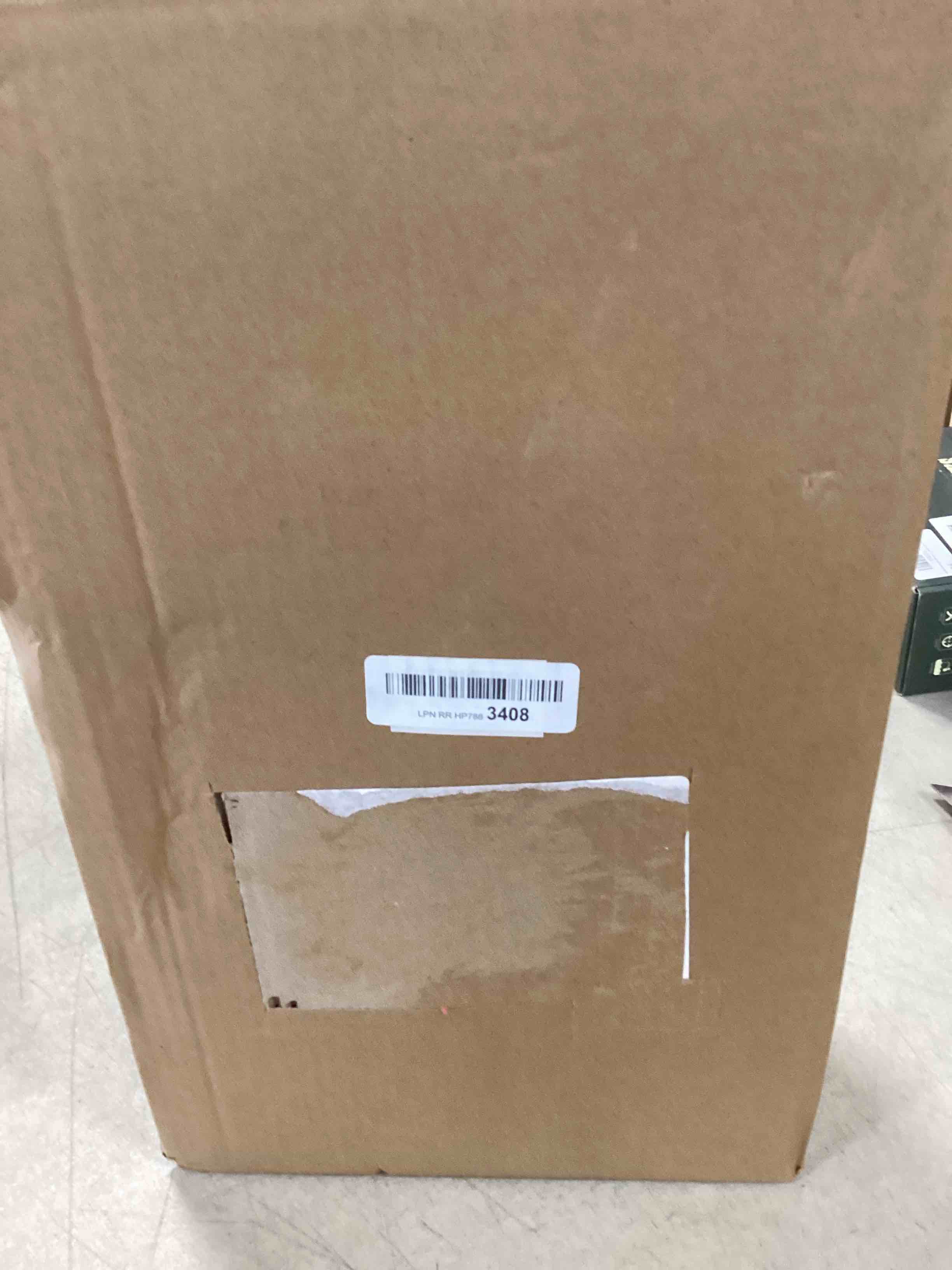 https://s3.amazonaws.com/lotting-images-prod/bidfta/RED6208438_1712250671537.jpeg