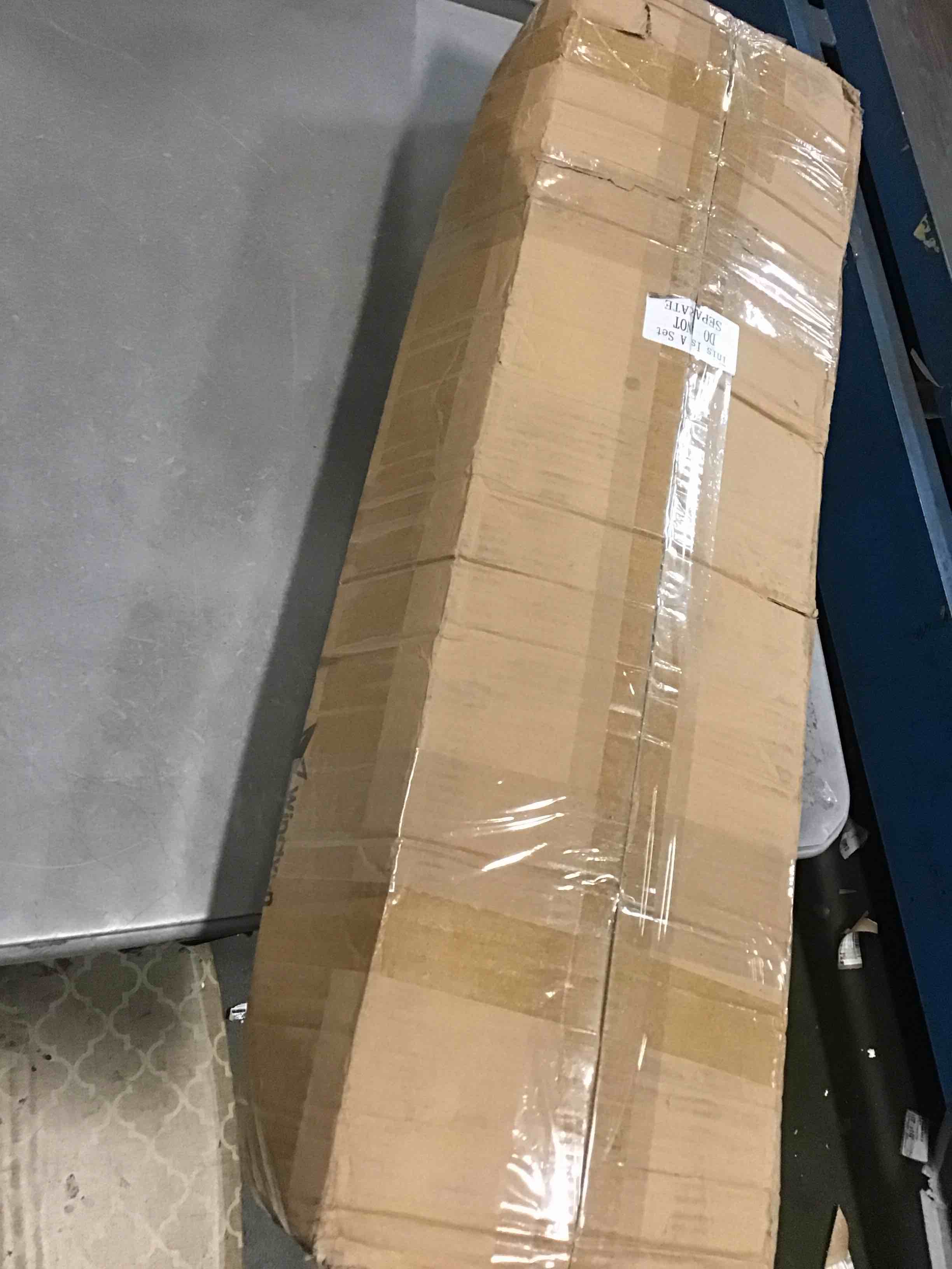 https://s3.amazonaws.com/lotting-images-prod/bidfta/RED6209218_1712240869266.jpeg