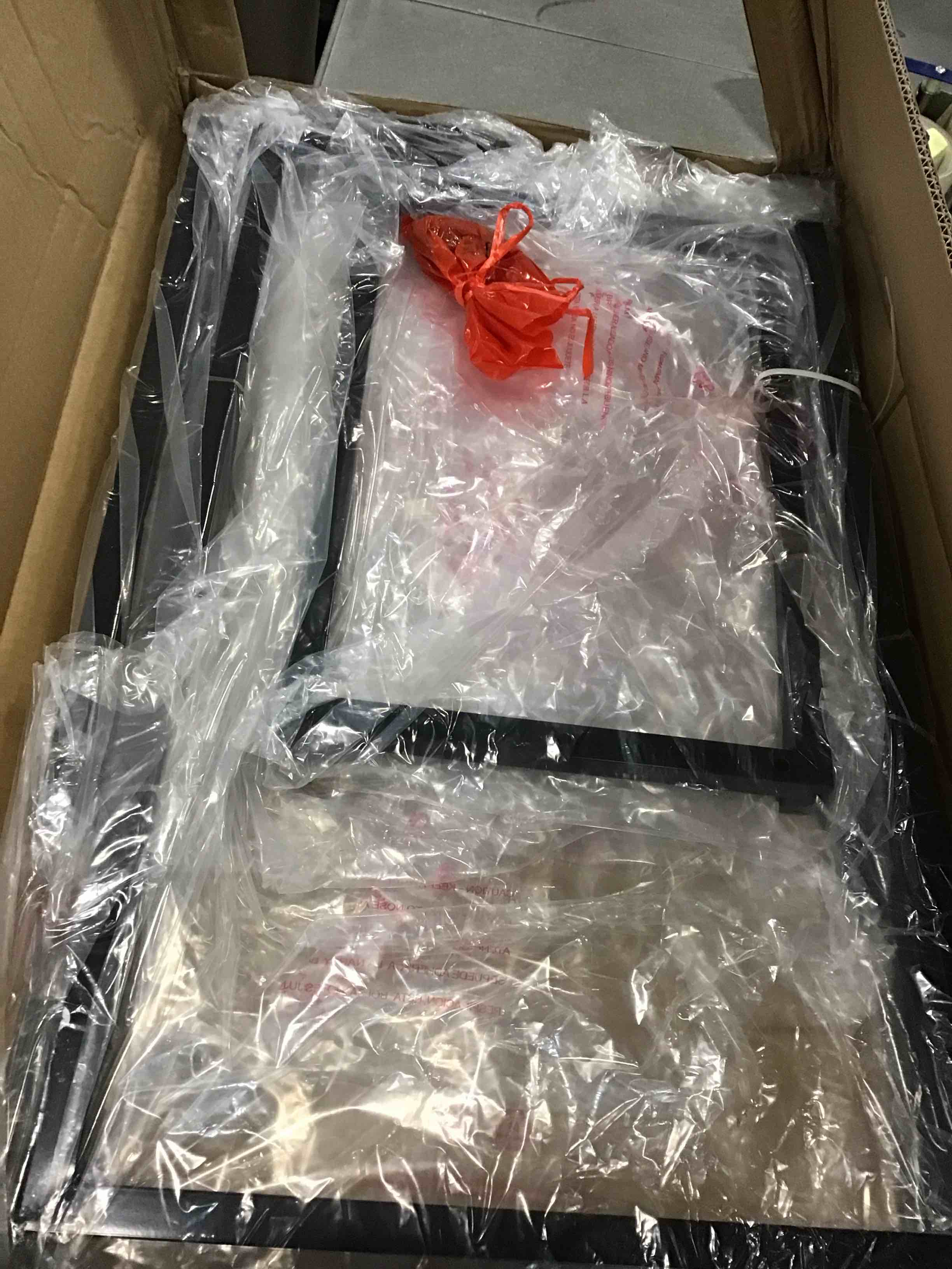 https://s3.amazonaws.com/lotting-images-prod/bidfta/RED6209308_1712251733394.jpeg