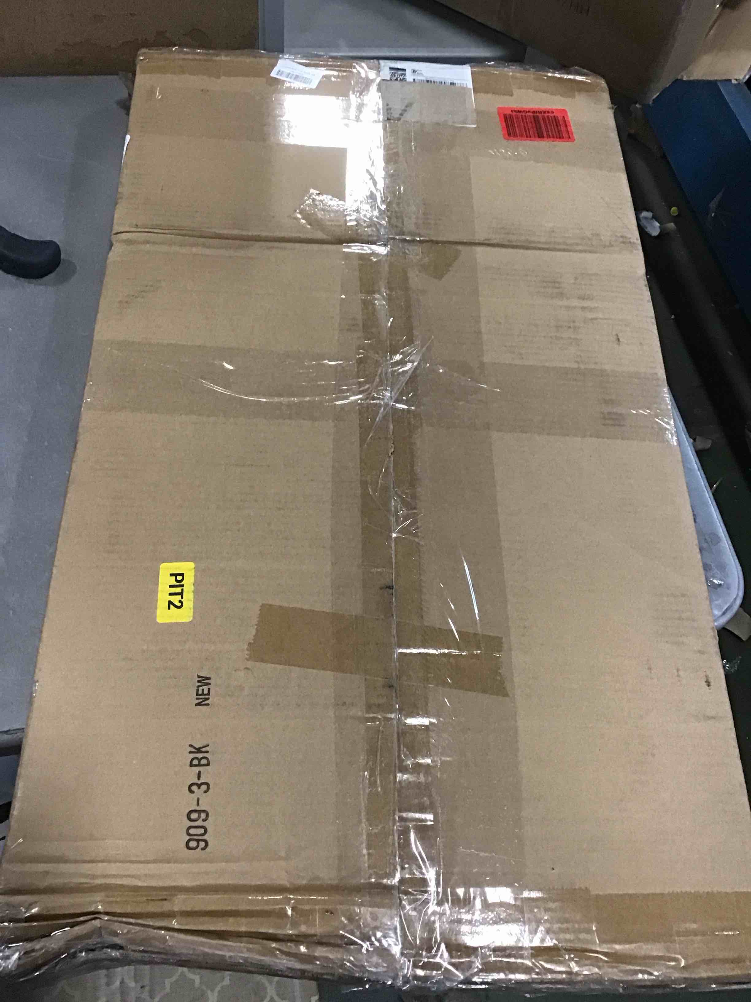 https://s3.amazonaws.com/lotting-images-prod/bidfta/RED6209308_1712251781997.jpeg