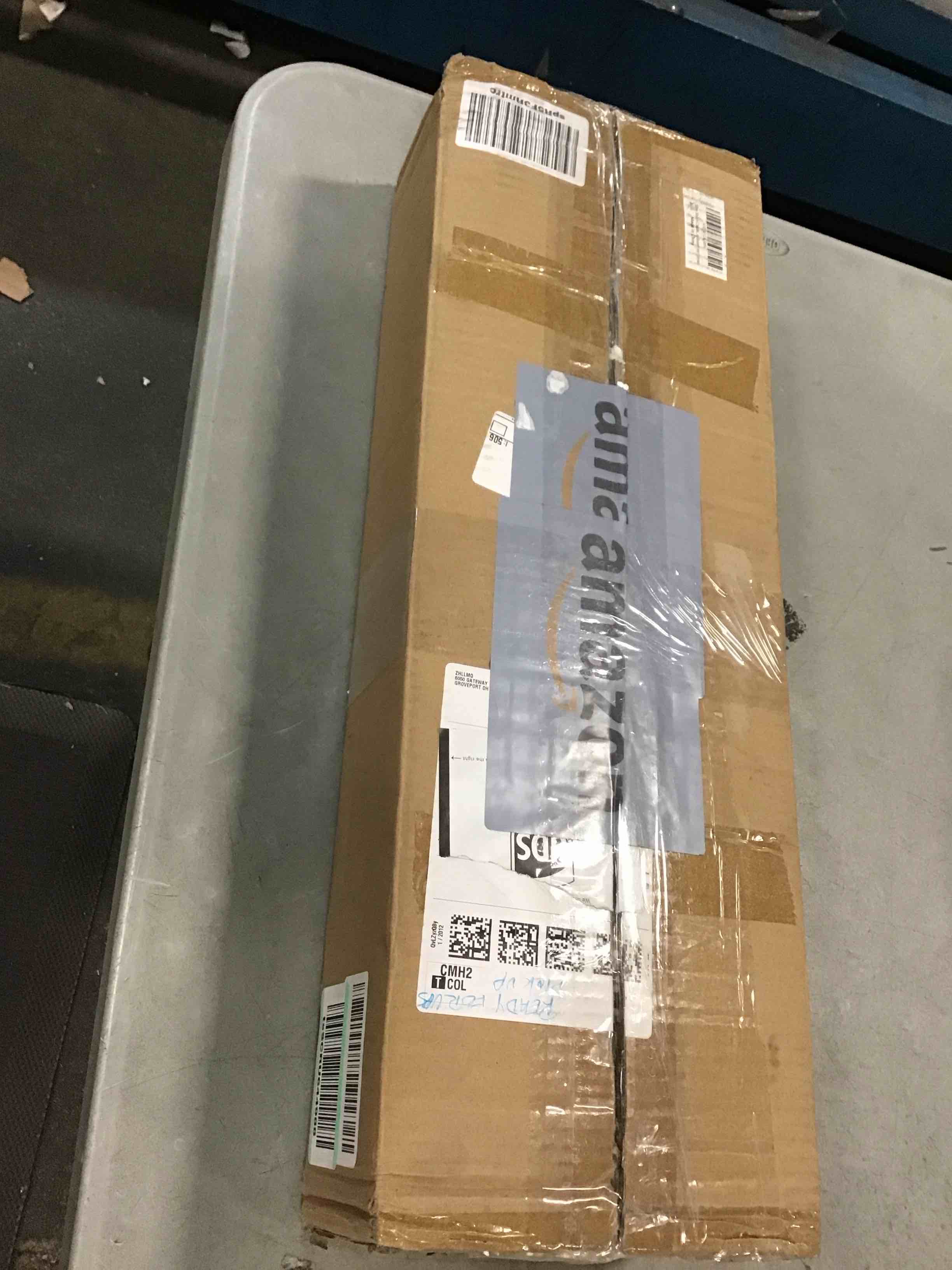 https://s3.amazonaws.com/lotting-images-prod/bidfta/RED6209439_1712317462043.jpeg