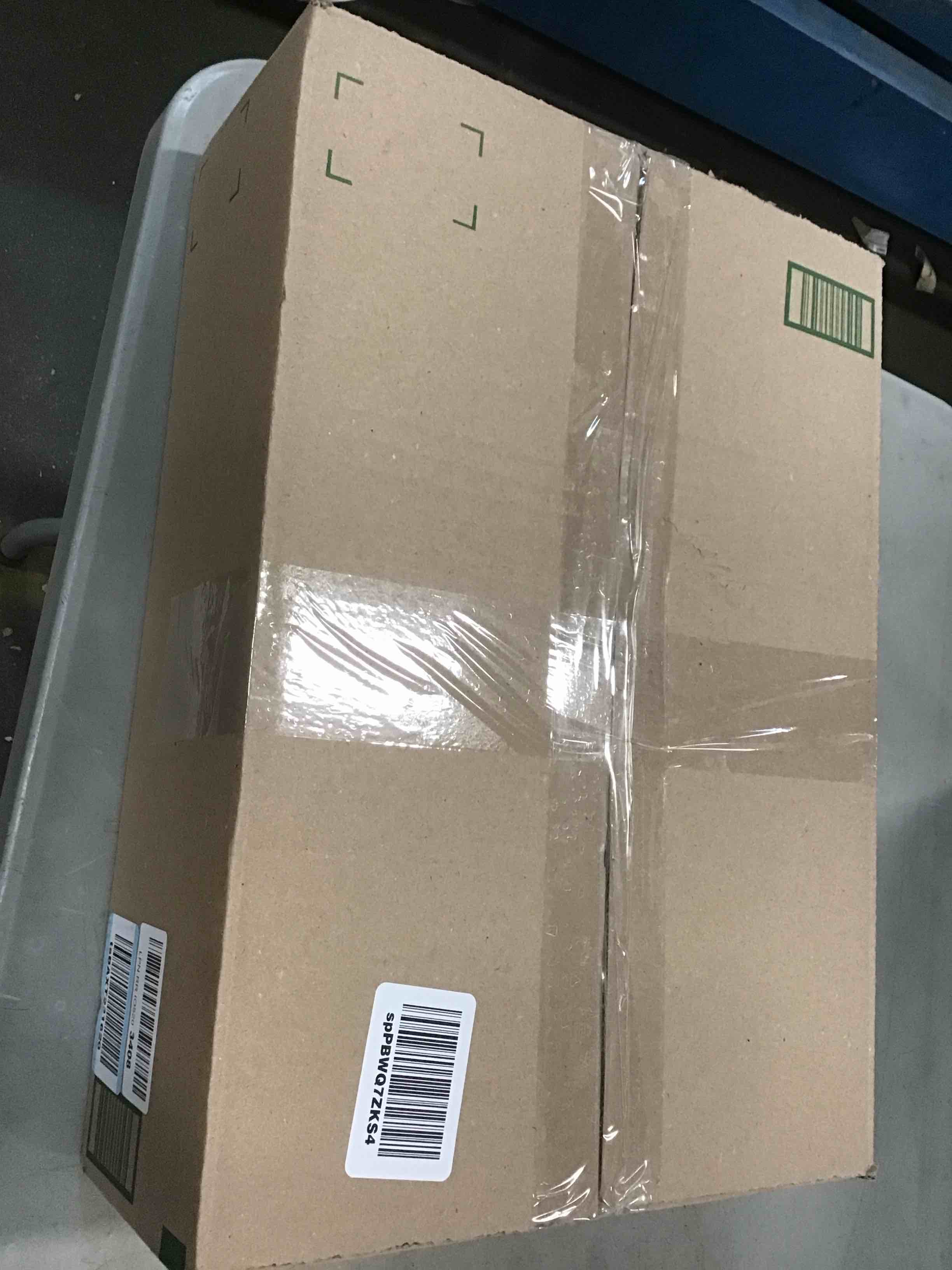 https://s3.amazonaws.com/lotting-images-prod/bidfta/RED6209649_1712341193307.jpeg