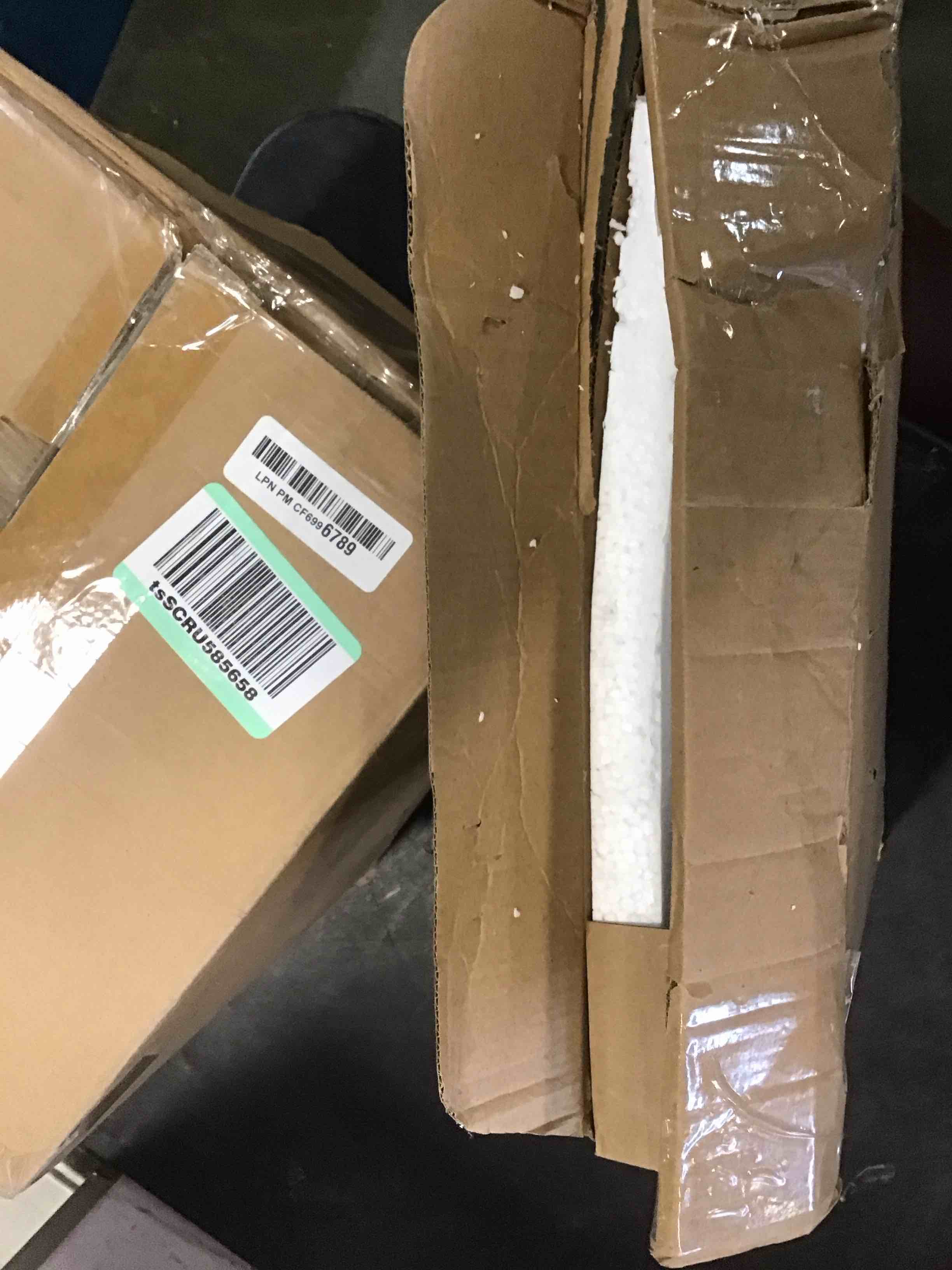 https://s3.amazonaws.com/lotting-images-prod/bidfta/RED6210014_1712499935615.jpeg