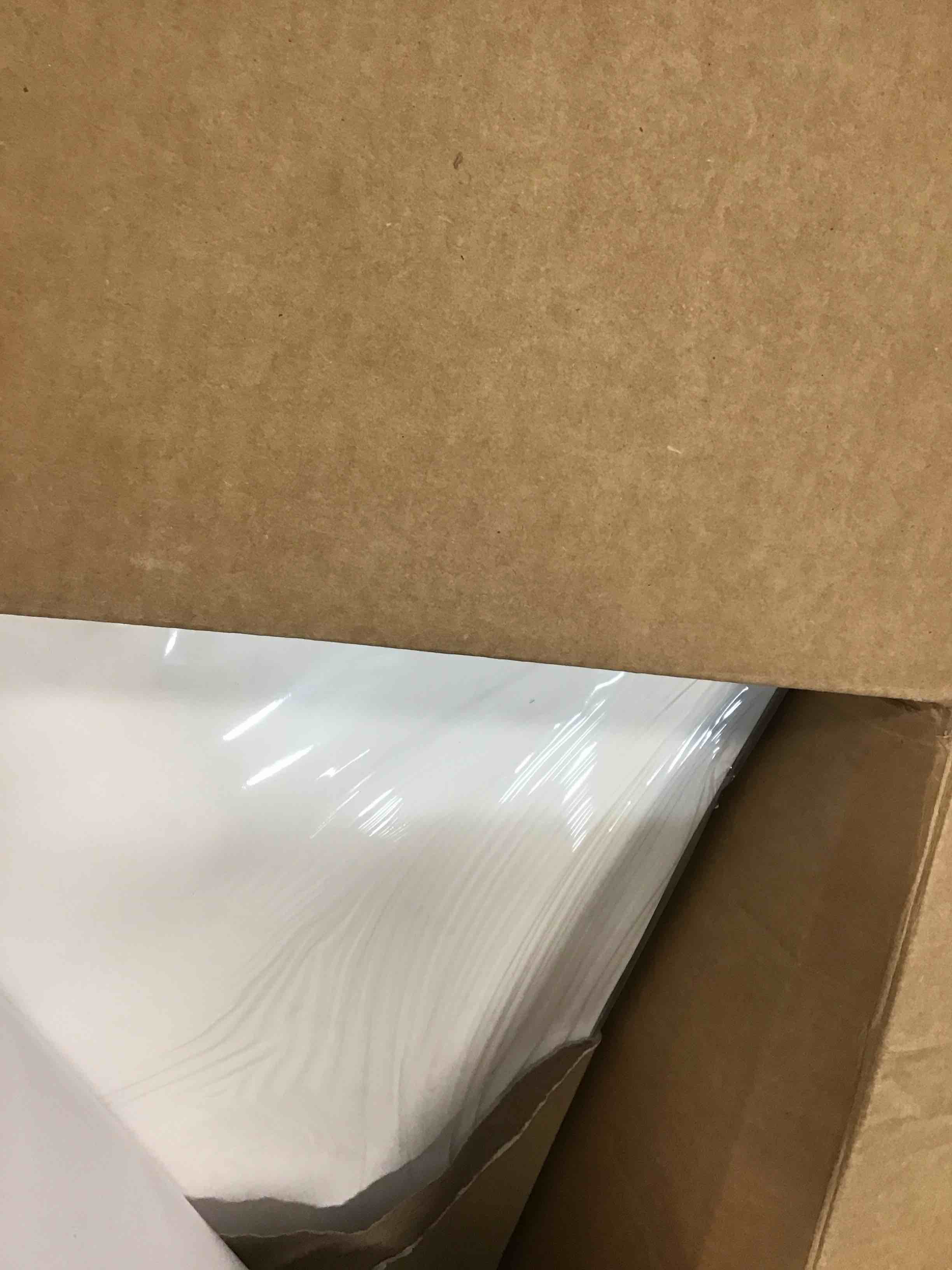 https://s3.amazonaws.com/lotting-images-prod/bidfta/RED6210148_1712573132368.jpeg
