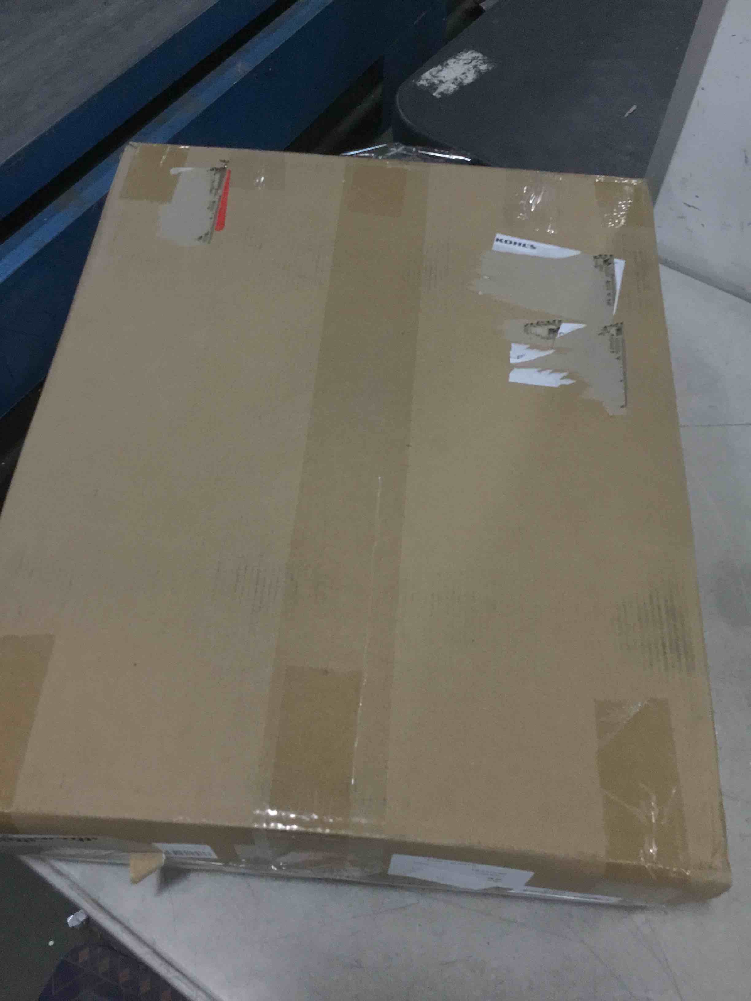 https://s3.amazonaws.com/lotting-images-prod/bidfta/RED6211112_1712258918010.jpeg