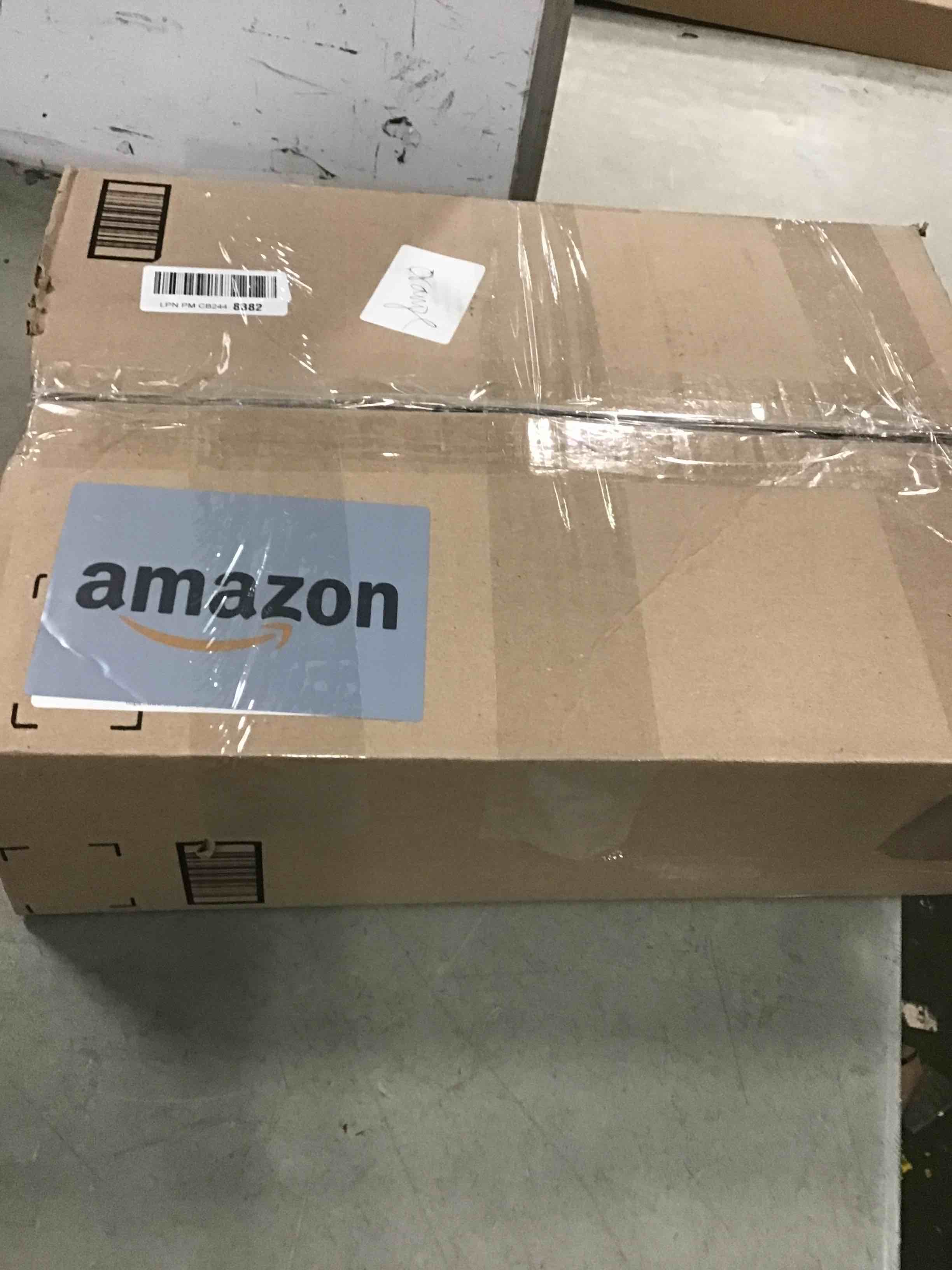https://s3.amazonaws.com/lotting-images-prod/bidfta/RED6211282_1712333817457.jpeg