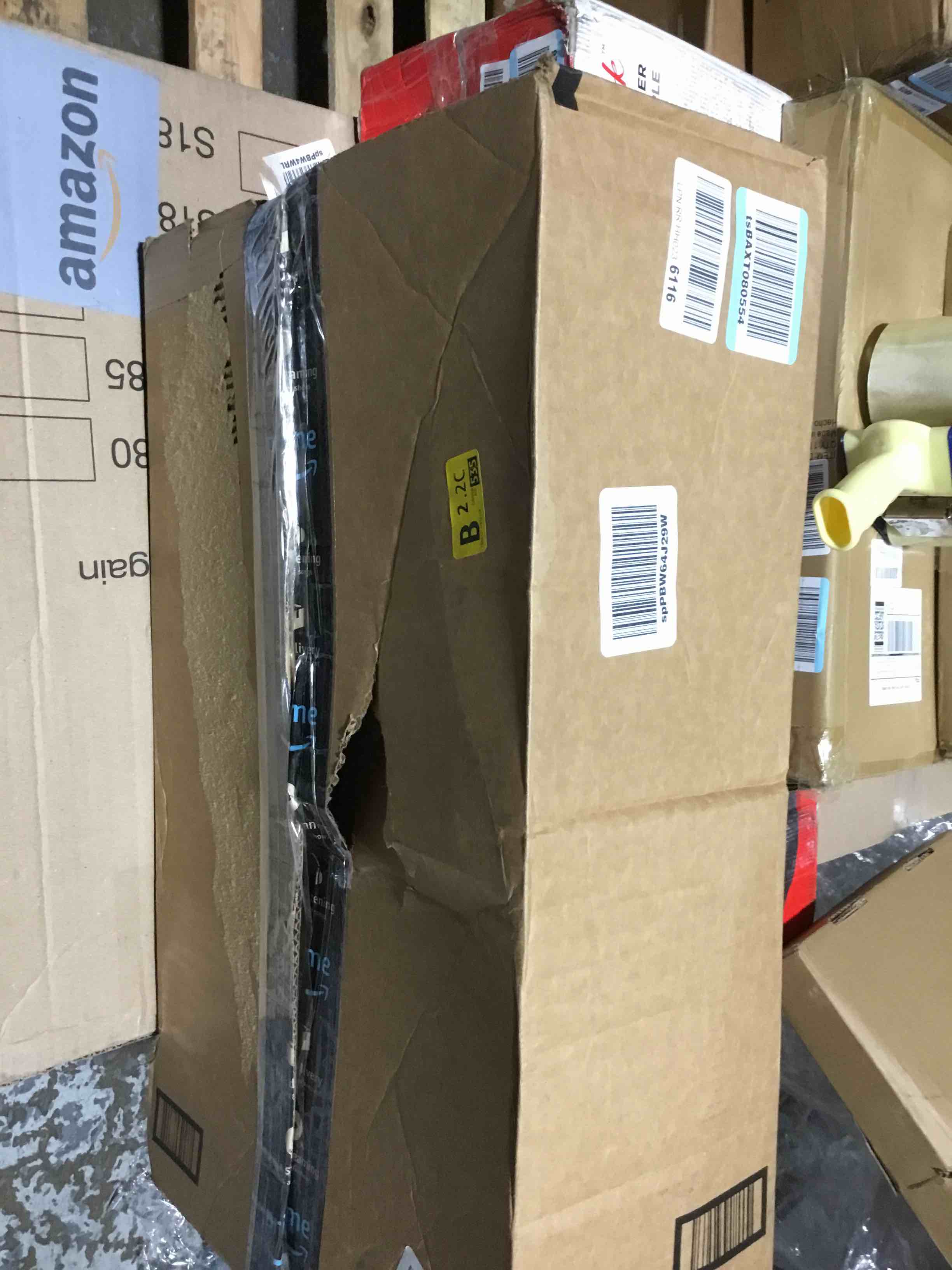 https://s3.amazonaws.com/lotting-images-prod/bidfta/RED6211943_1711550537025.jpeg