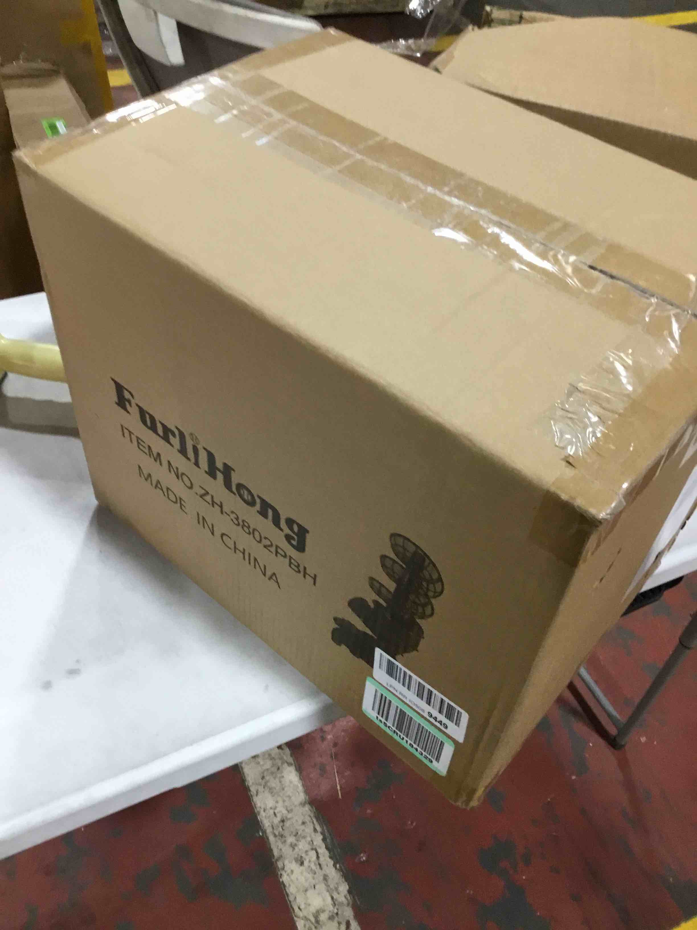 https://s3.amazonaws.com/lotting-images-prod/bidfta/RED6213355_1714075179292.jpeg