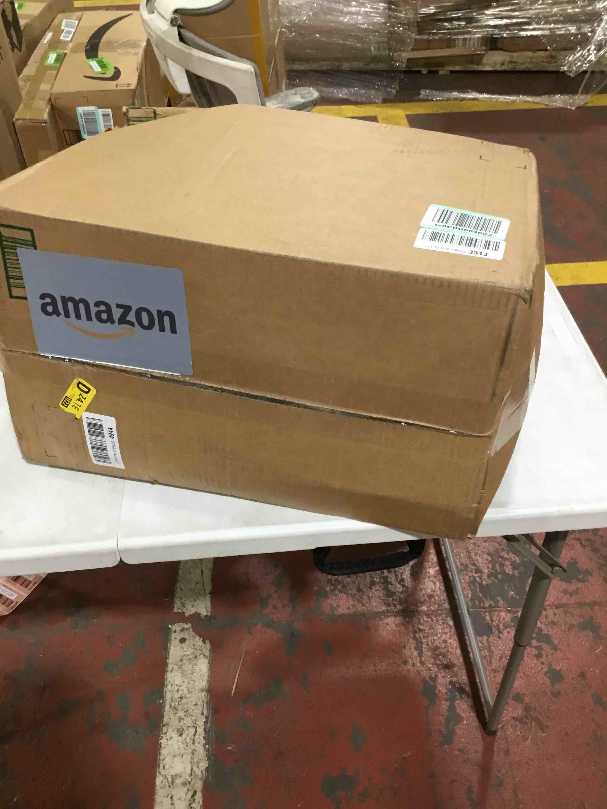 https://s3.amazonaws.com/lotting-images-prod/bidfta/RED6213356_1714075270253.jpeg
