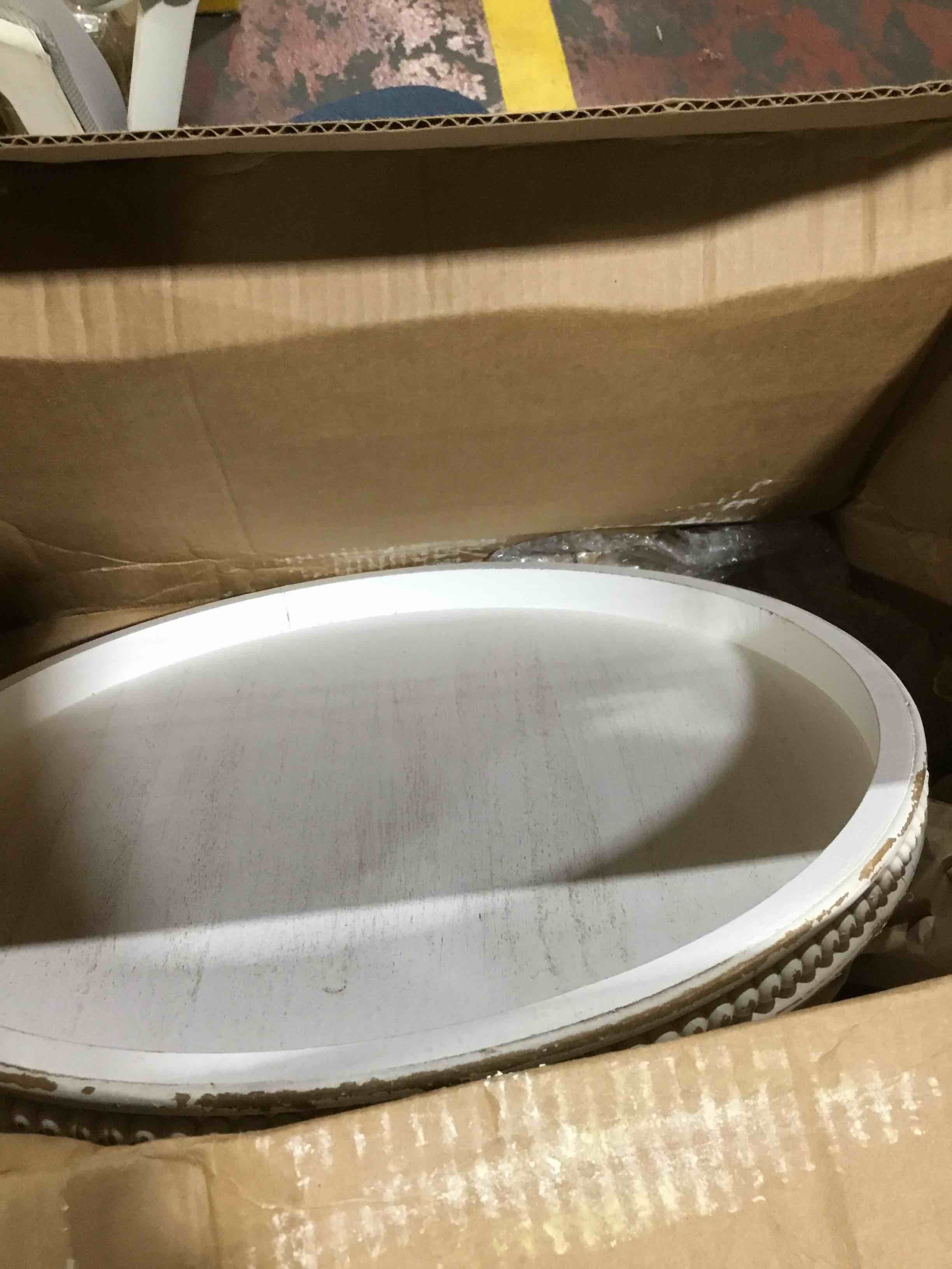 https://s3.amazonaws.com/lotting-images-prod/bidfta/RED6213356_1714075300513.jpeg