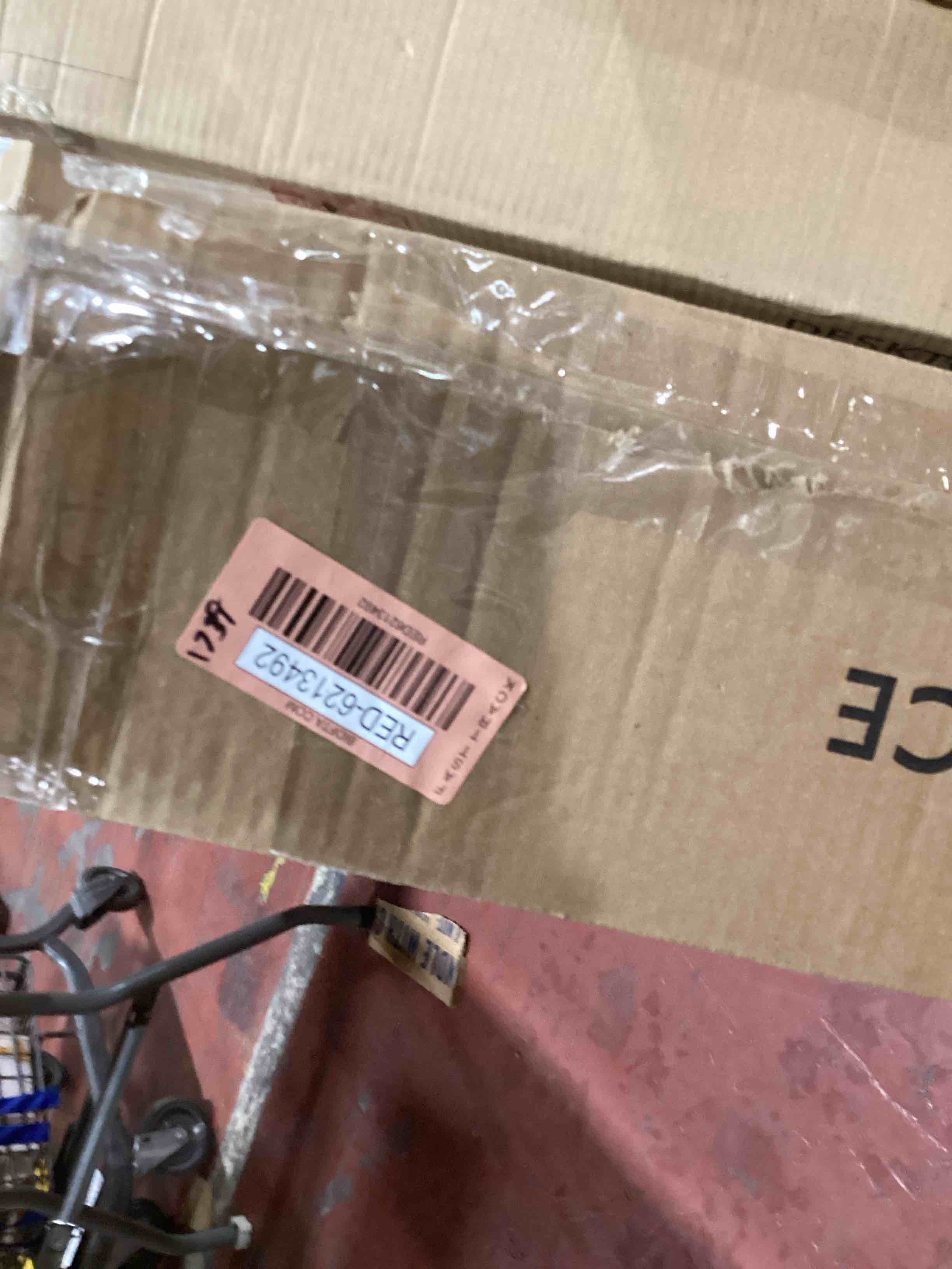 https://s3.amazonaws.com/lotting-images-prod/bidfta/RED6213492_1712925956608.jpeg
