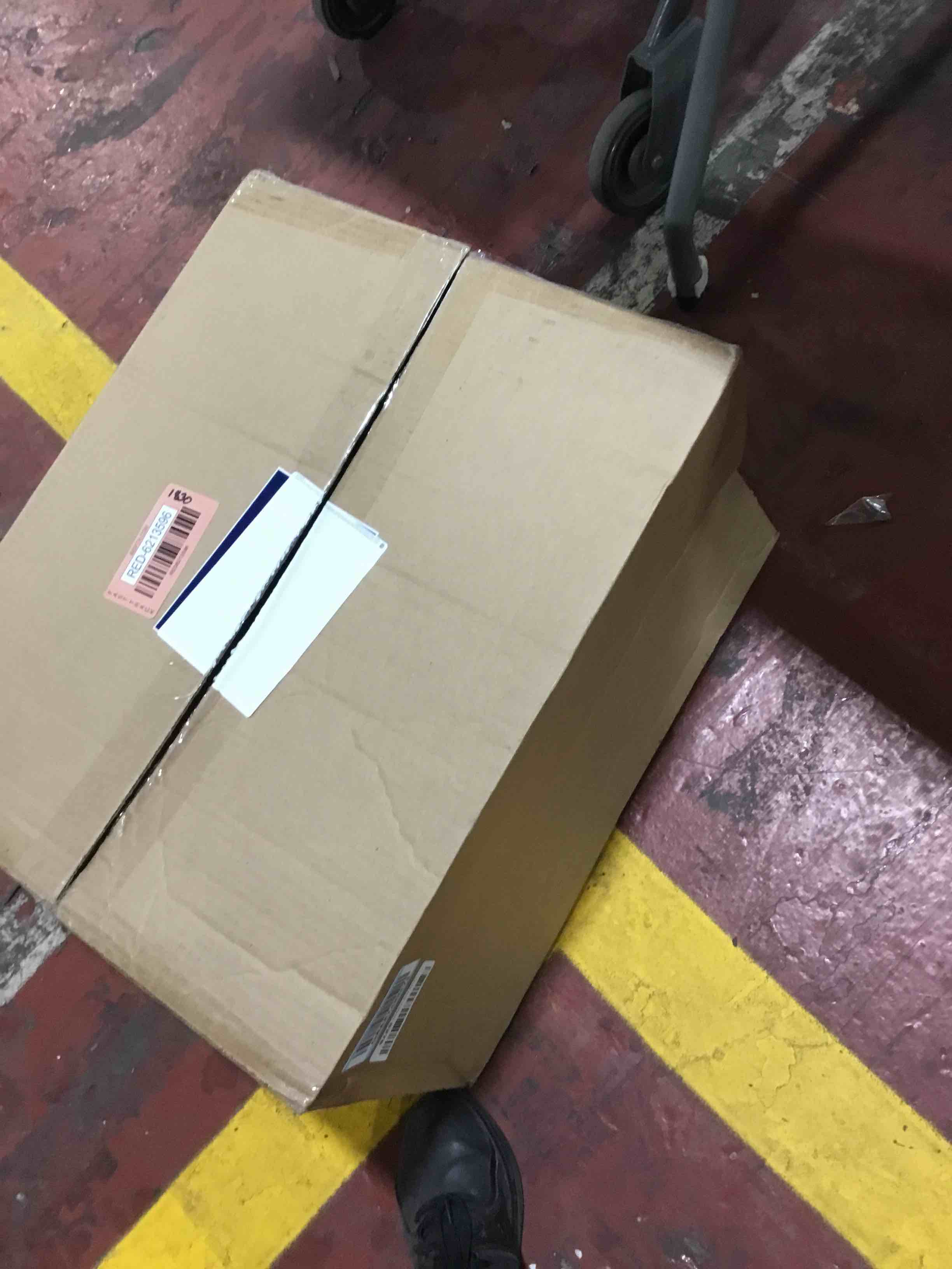 https://s3.amazonaws.com/lotting-images-prod/bidfta/RED6213596_1713383663331.jpeg