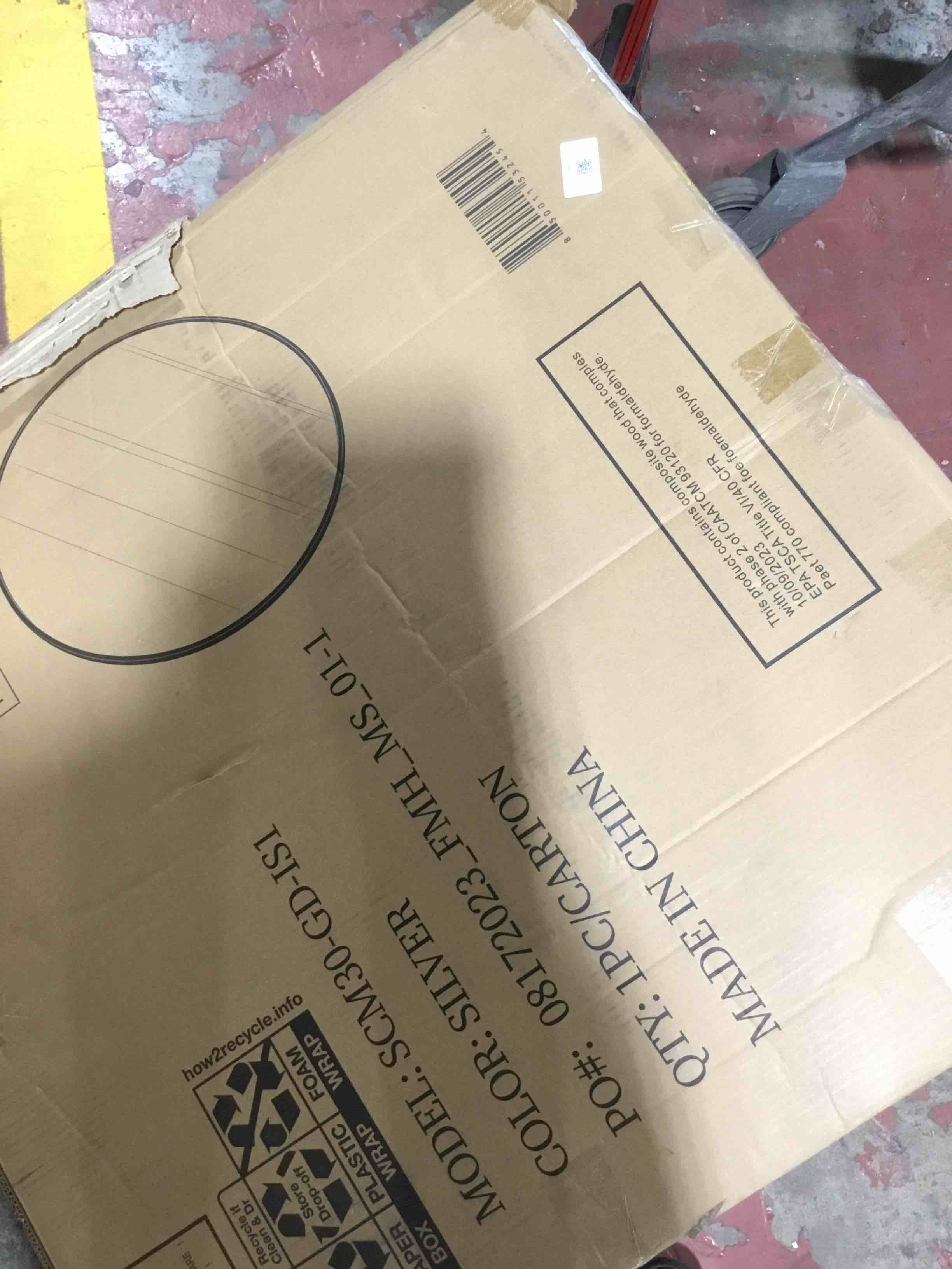 https://s3.amazonaws.com/lotting-images-prod/bidfta/RED6214060_1714159422698.jpeg