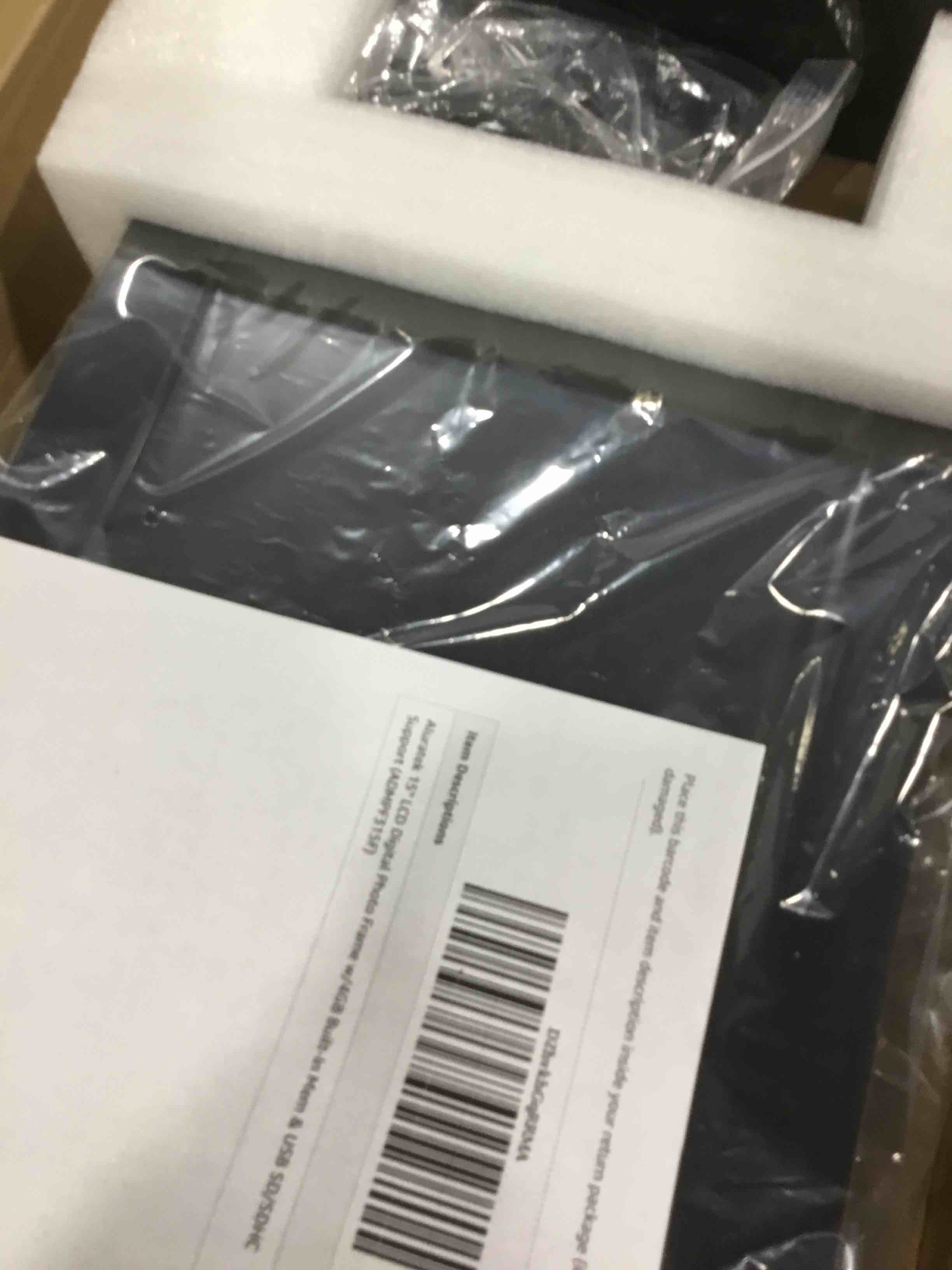 https://s3.amazonaws.com/lotting-images-prod/bidfta/RED6214774_1718372119948.jpeg