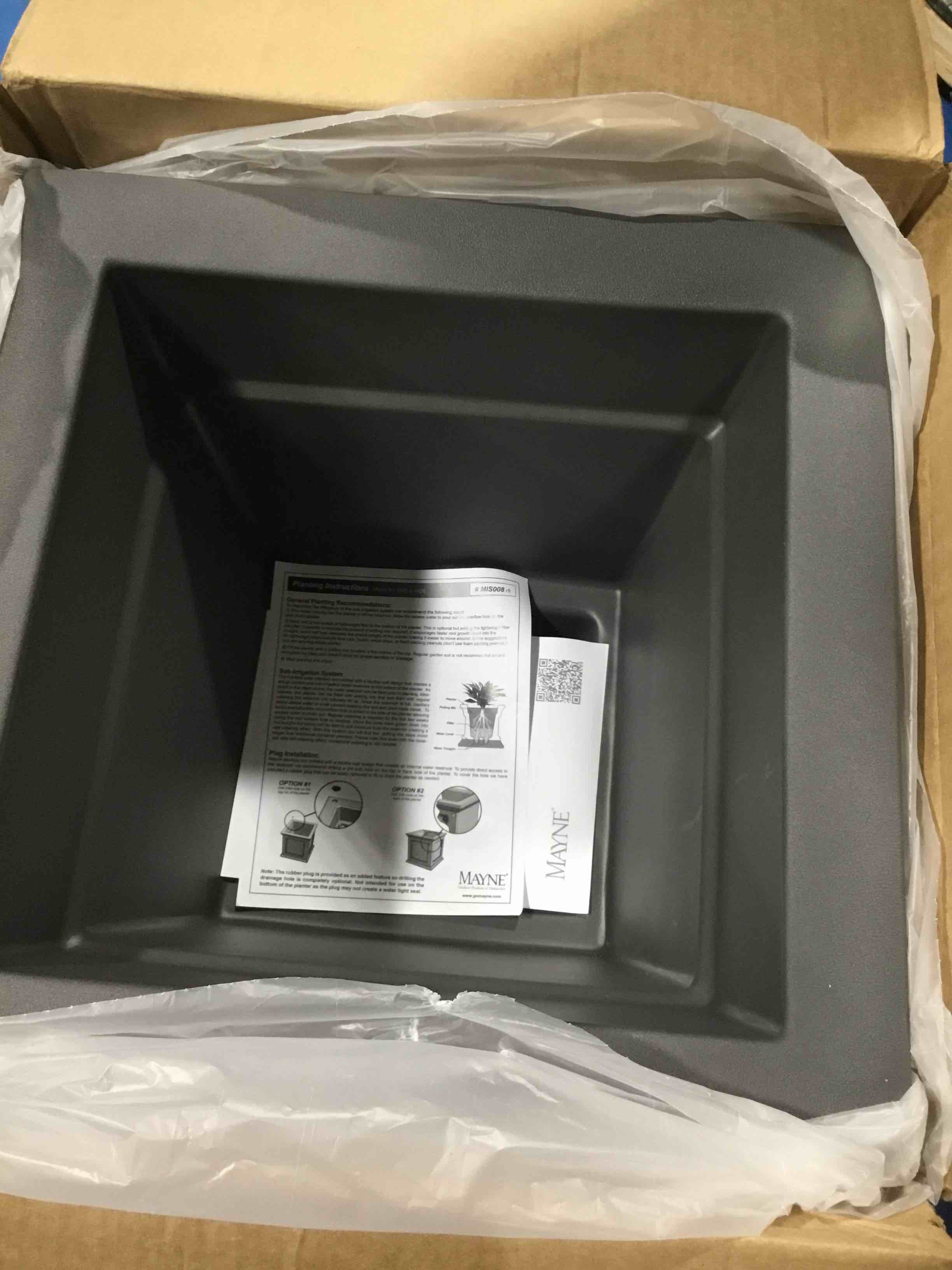 https://s3.amazonaws.com/lotting-images-prod/bidfta/RED6214804_1719235467809.jpeg