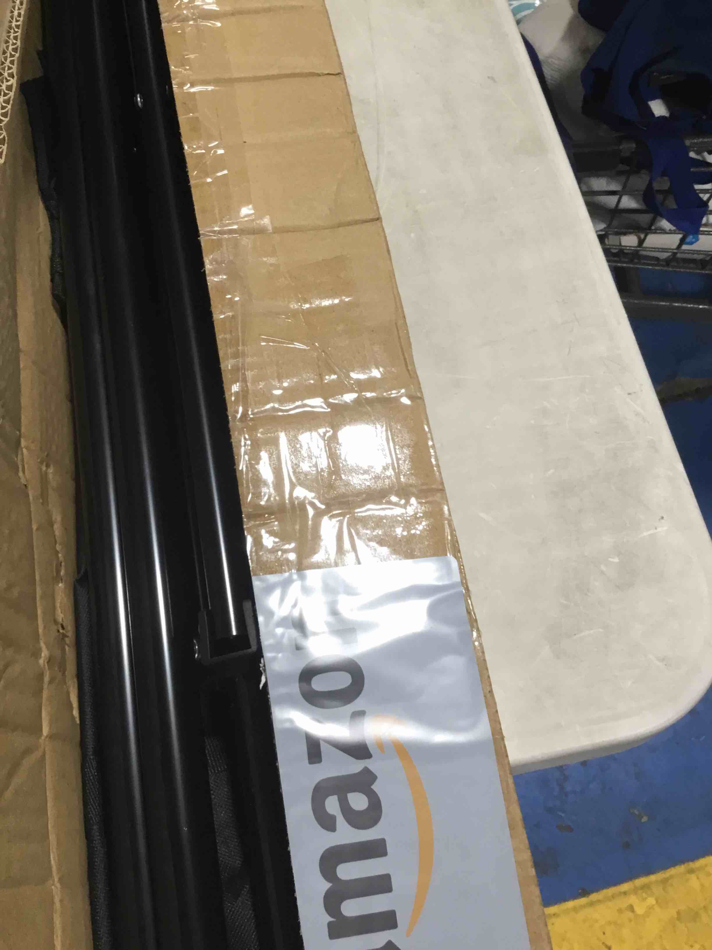 https://s3.amazonaws.com/lotting-images-prod/bidfta/RED6214811_1719236326888.jpeg