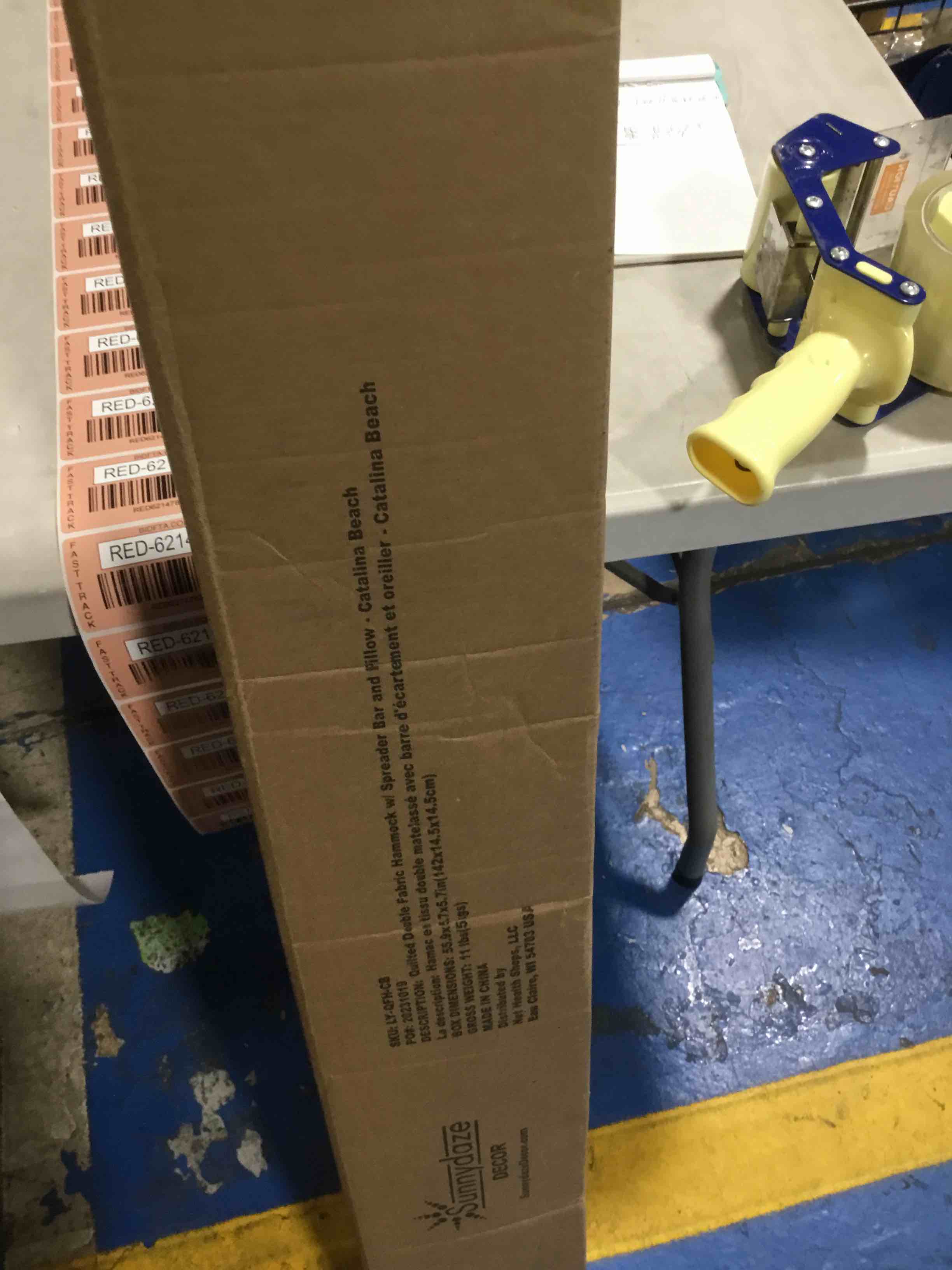 https://s3.amazonaws.com/lotting-images-prod/bidfta/RED6214813_1719236515833.jpeg