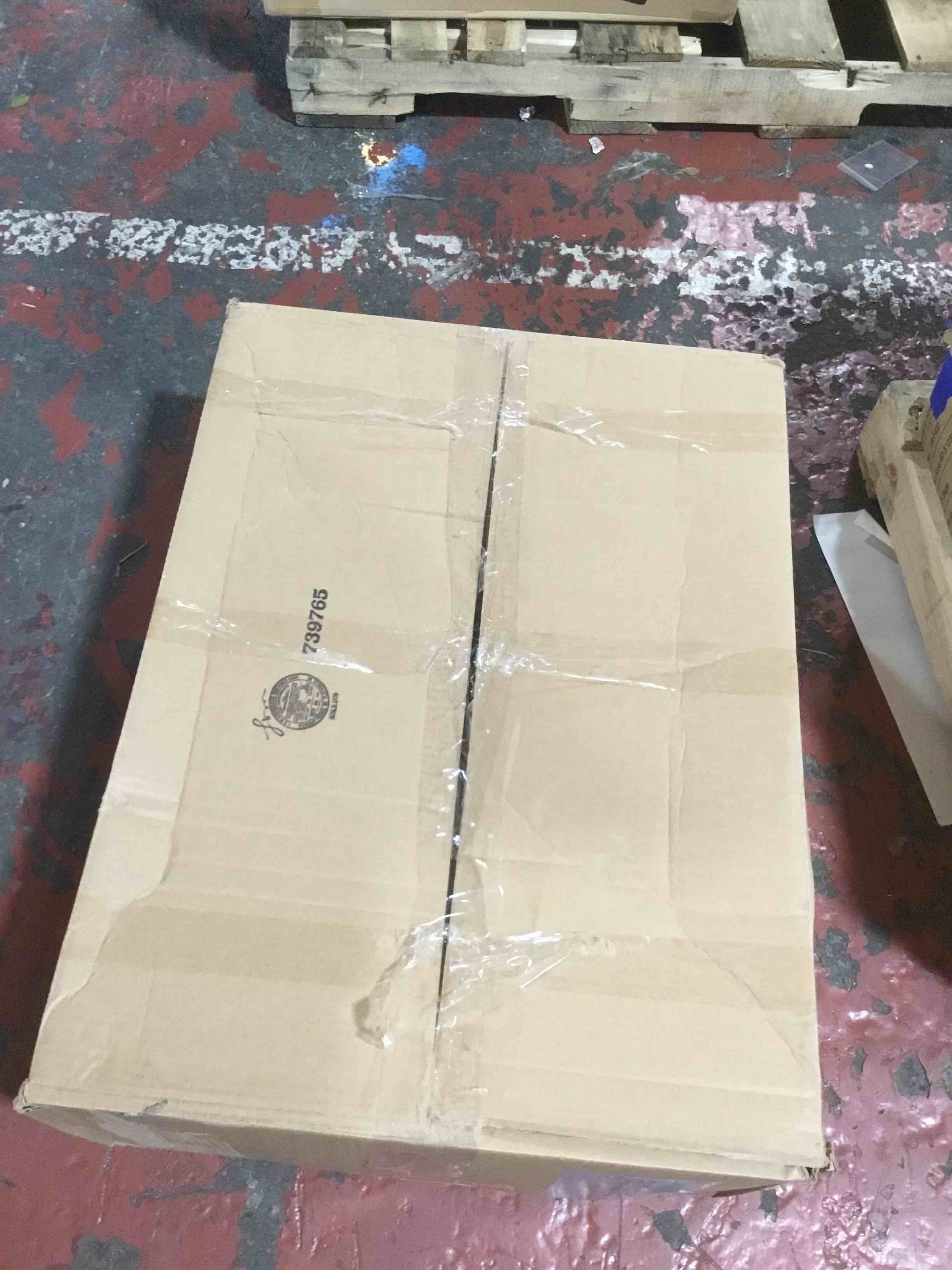 https://s3.amazonaws.com/lotting-images-prod/bidfta/RED6215301_1722374912414.jpeg