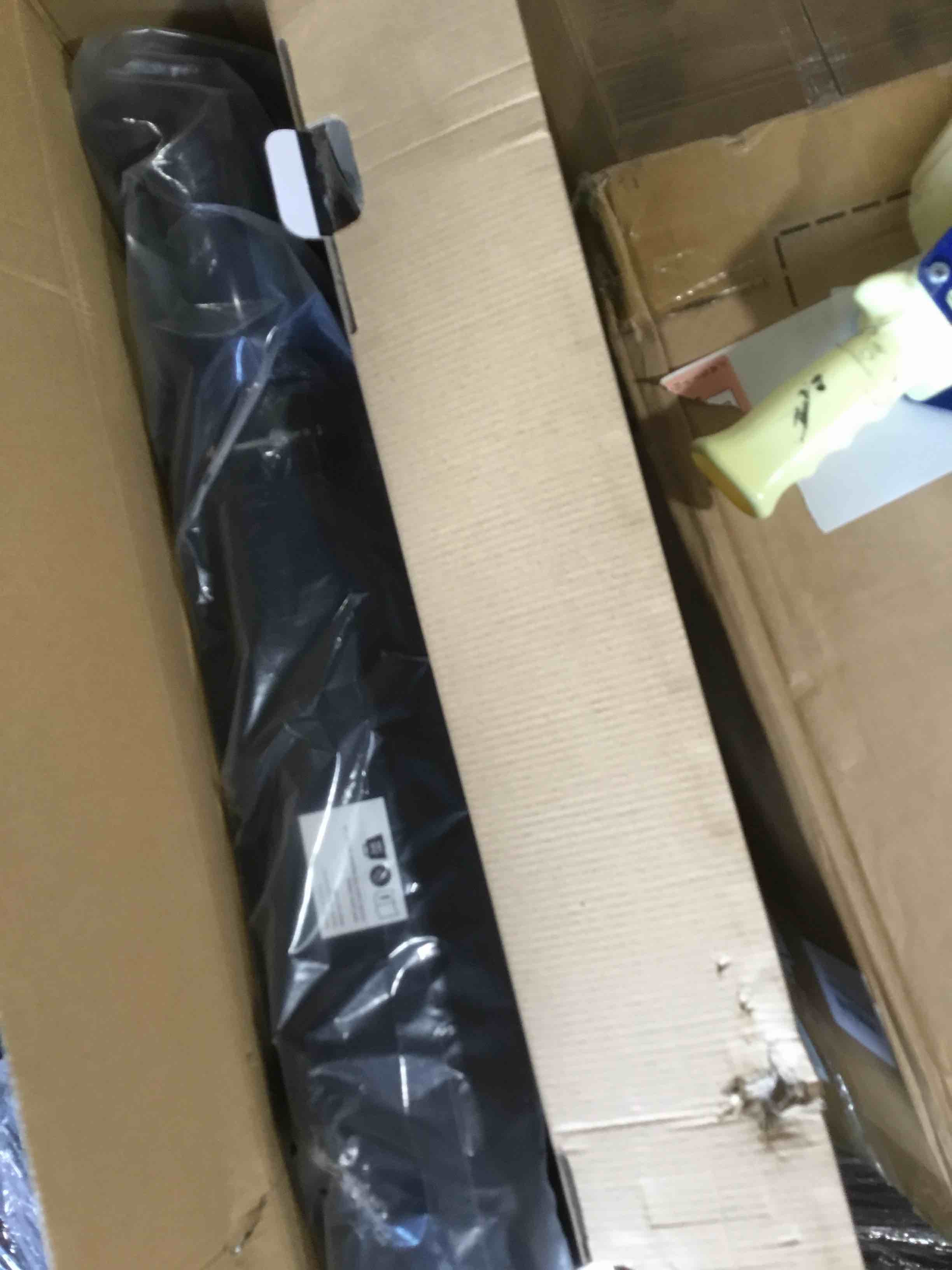 https://s3.amazonaws.com/lotting-images-prod/bidfta/RED6215357_1722452293343.jpeg