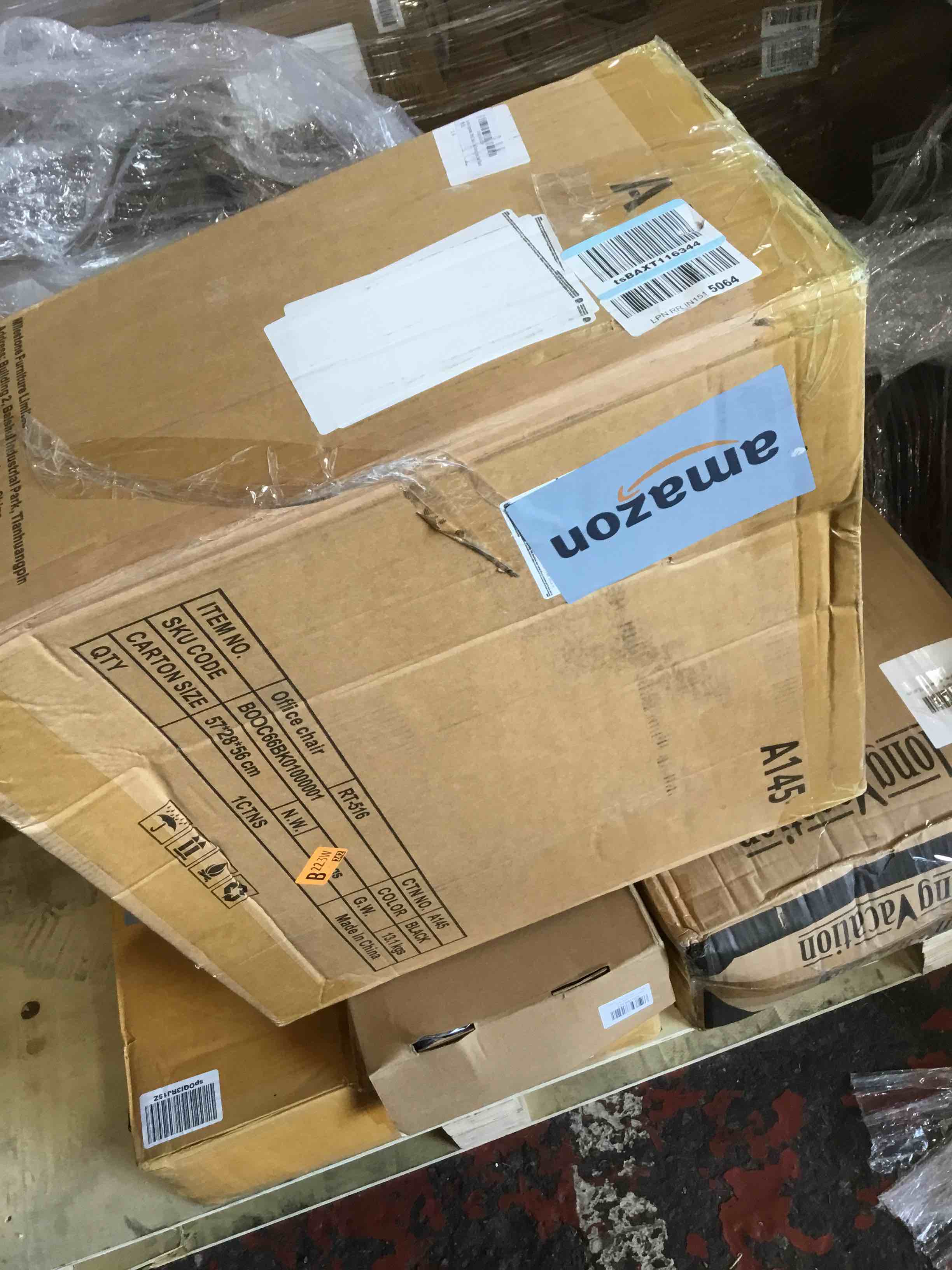 https://s3.amazonaws.com/lotting-images-prod/bidfta/RED6215359_1722452428842.jpeg