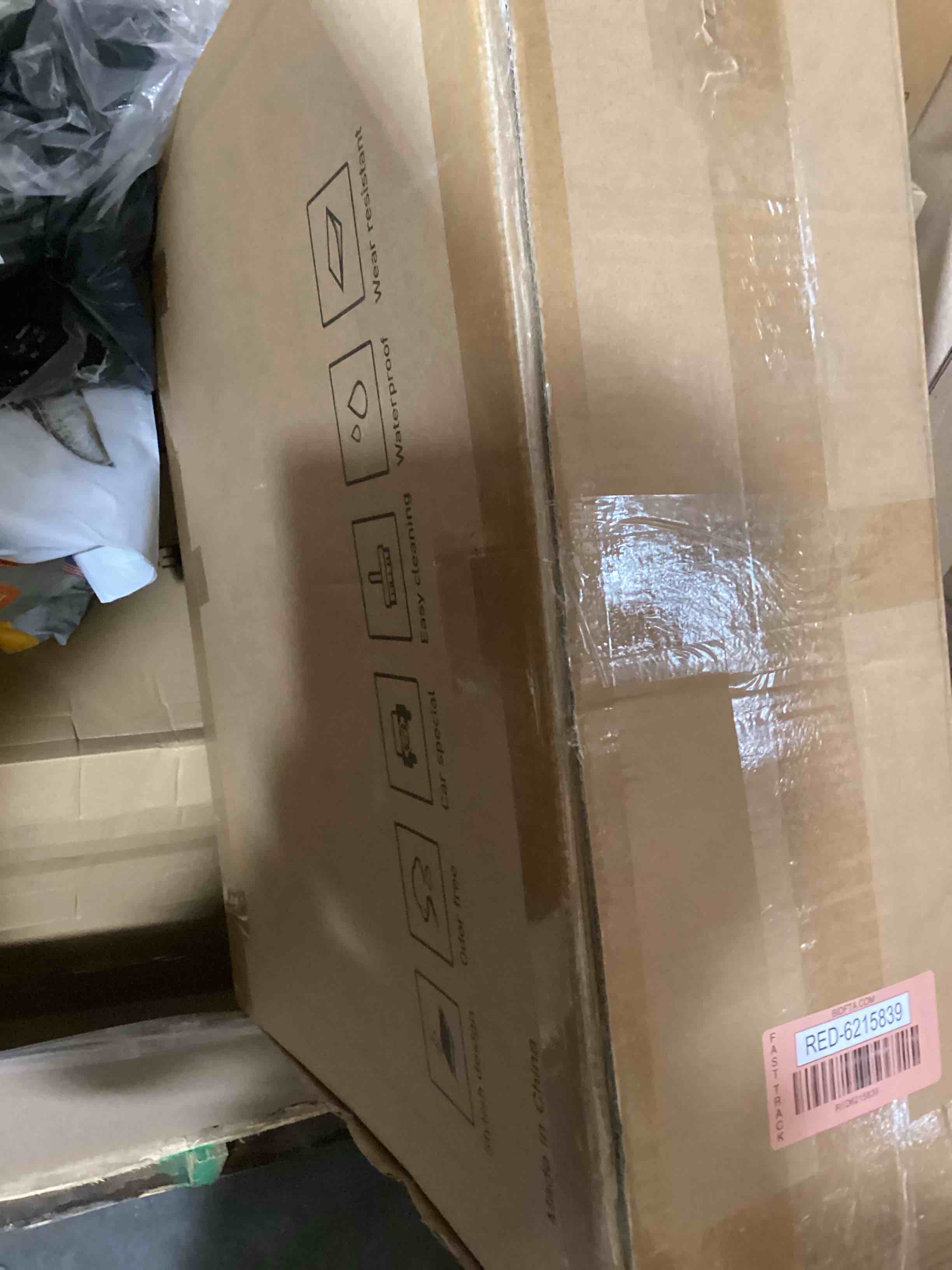 https://s3.amazonaws.com/lotting-images-prod/bidfta/RED6215839_1722876523759.jpeg