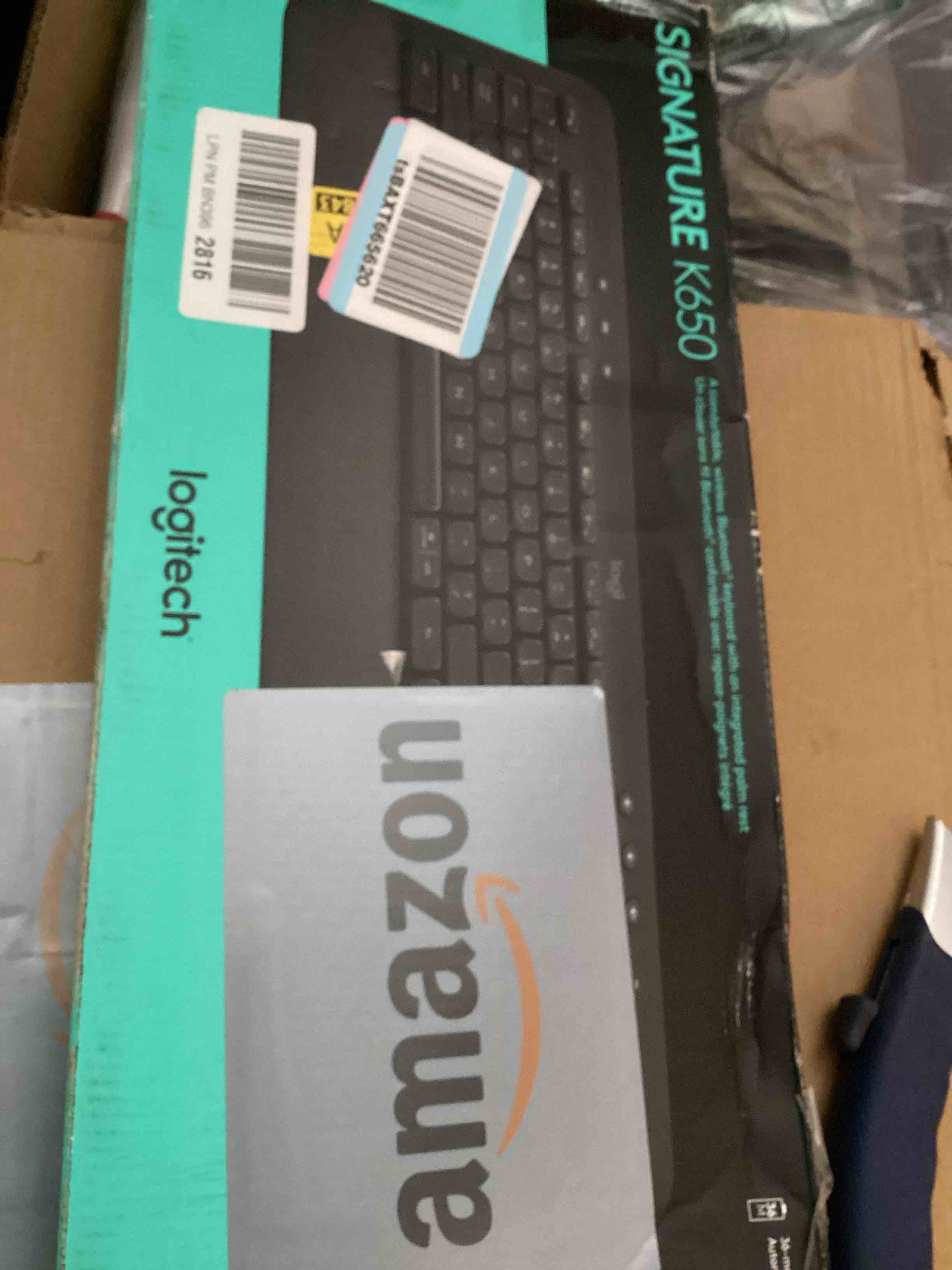 https://s3.amazonaws.com/lotting-images-prod/bidfta/RED6216023_1722967671403.jpeg