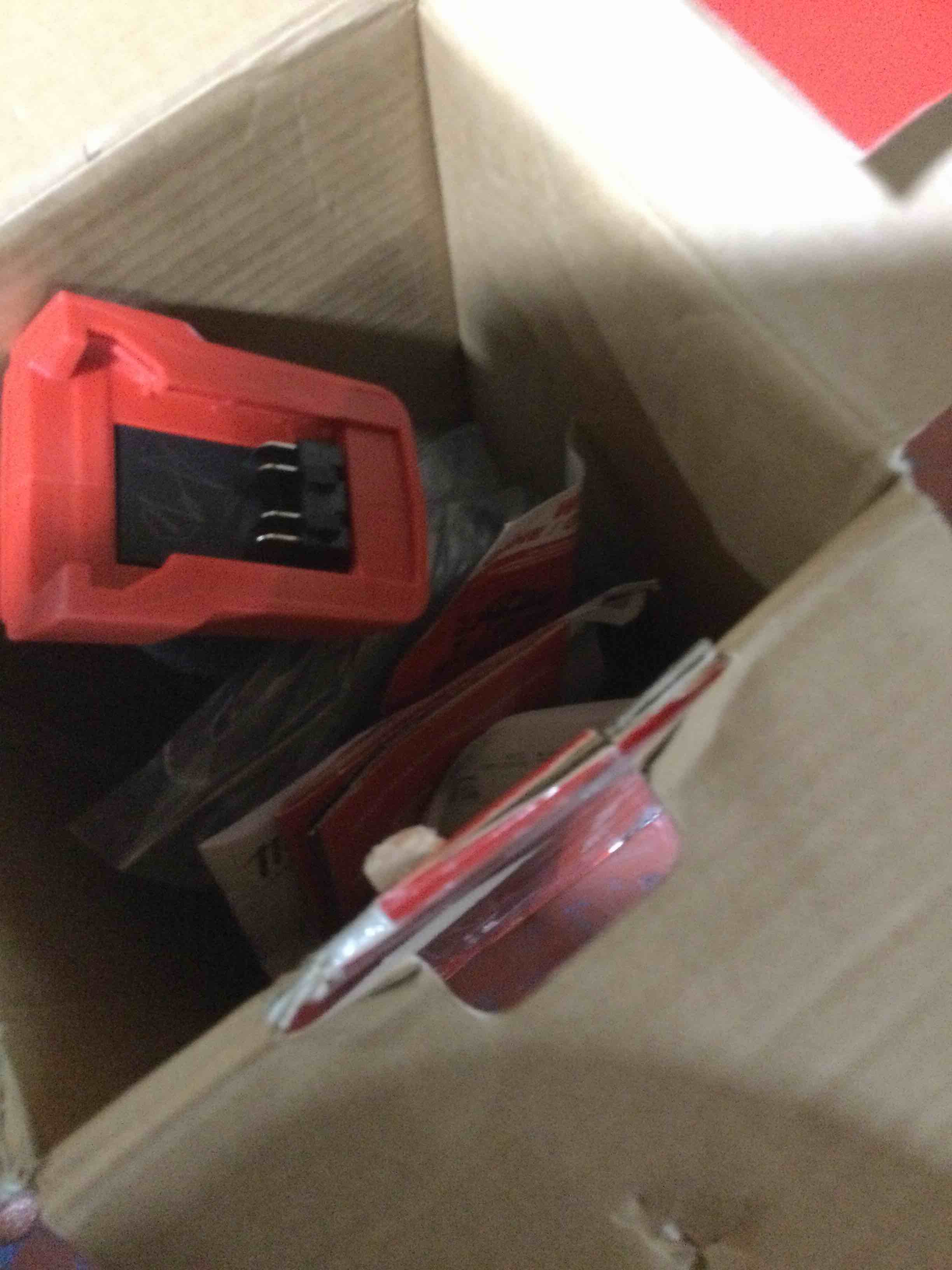 https://s3.amazonaws.com/lotting-images-prod/bidfta/RED6216656_1713448886117.jpeg