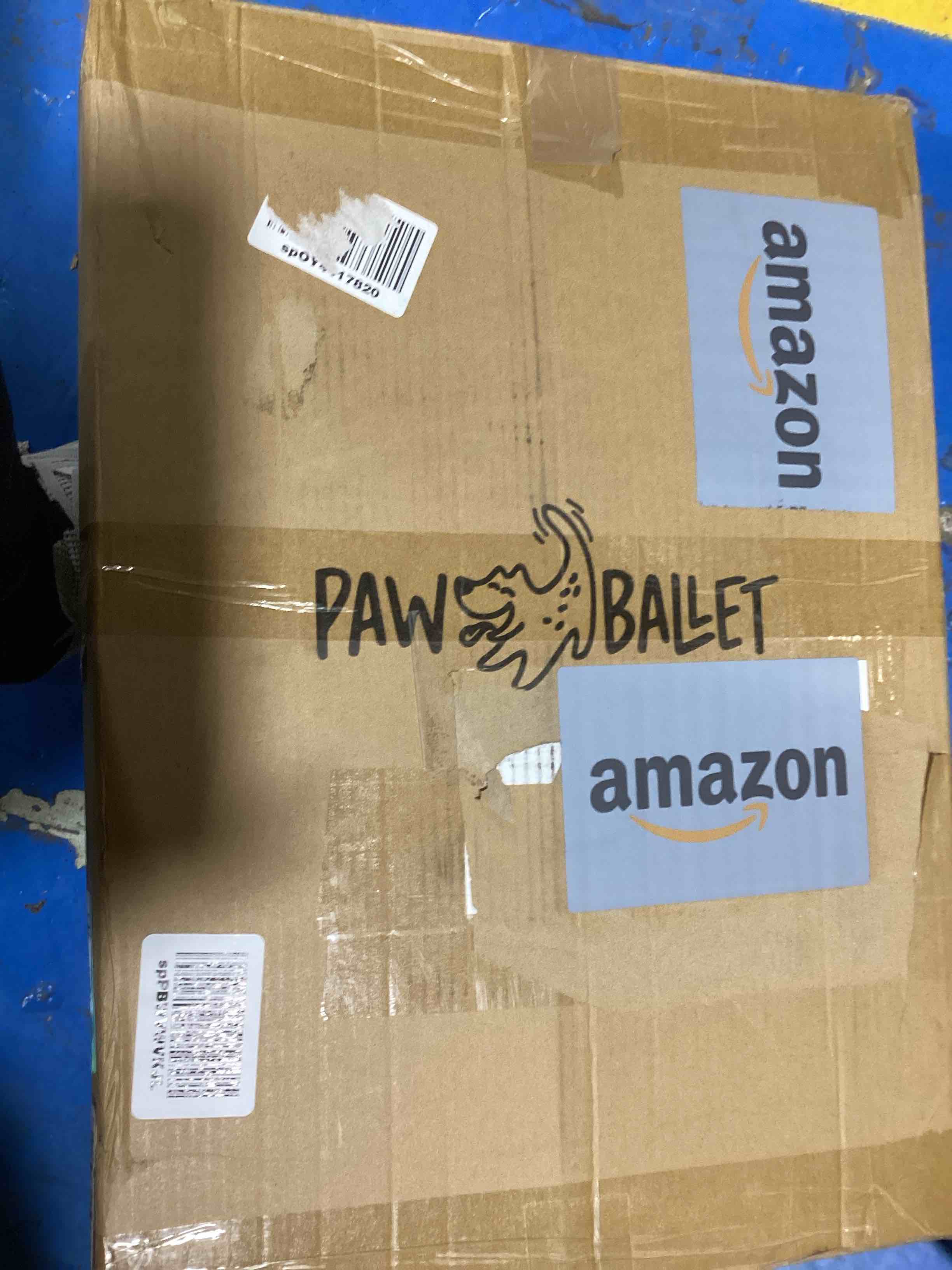 https://s3.amazonaws.com/lotting-images-prod/bidfta/RED6217233_1715017966120.jpeg