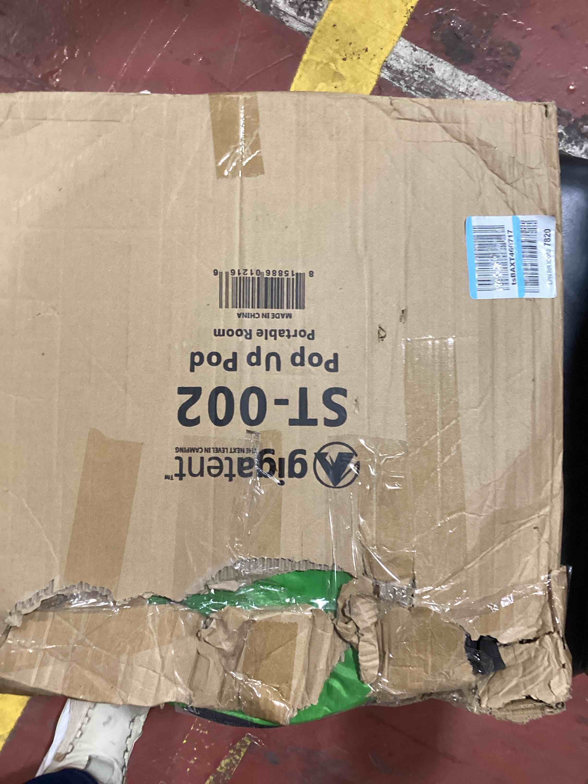 https://s3.amazonaws.com/lotting-images-prod/bidfta/RED6217711_1715865006693.jpeg