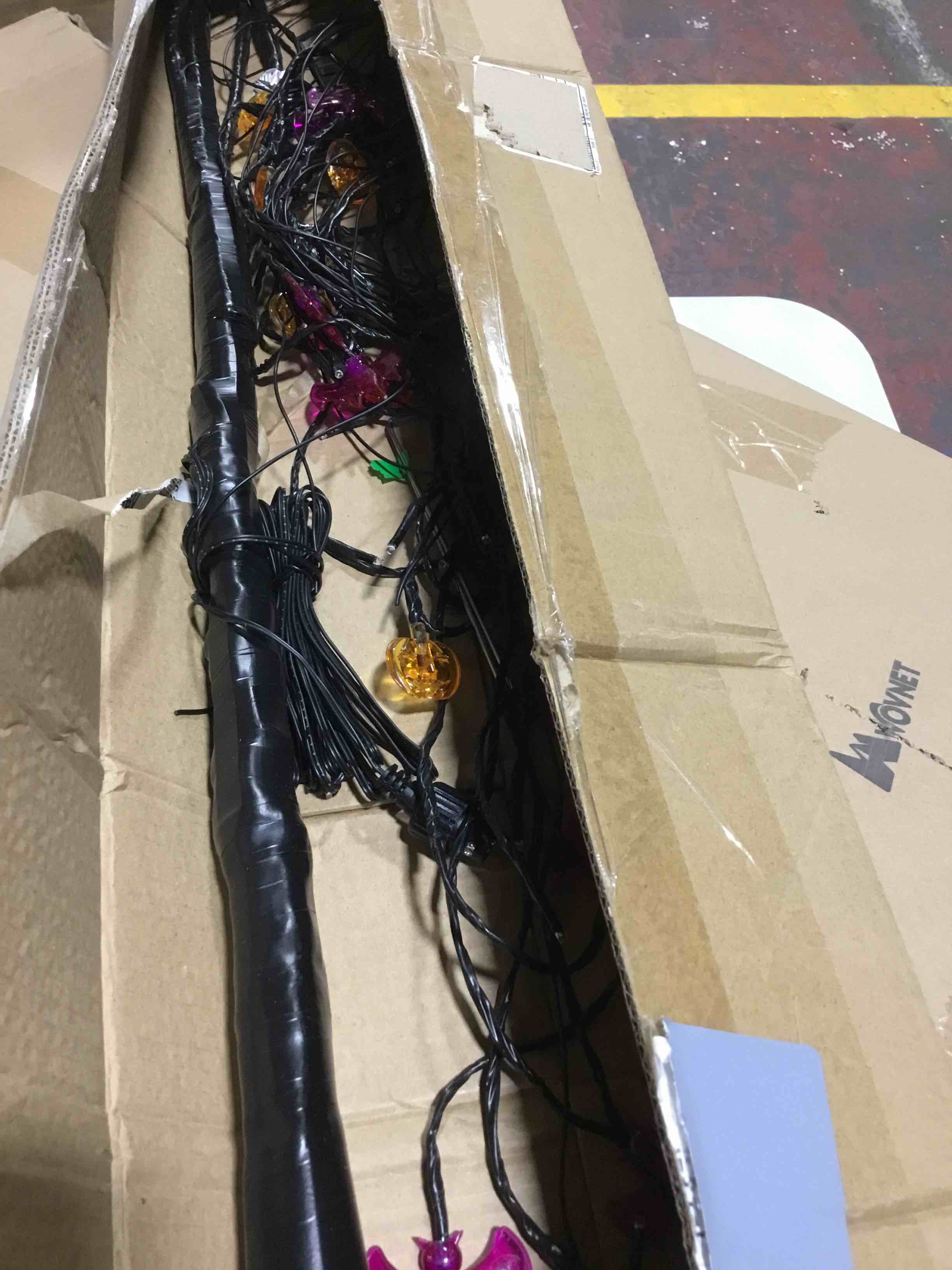 https://s3.amazonaws.com/lotting-images-prod/bidfta/RED6218973_1713270697015.jpeg