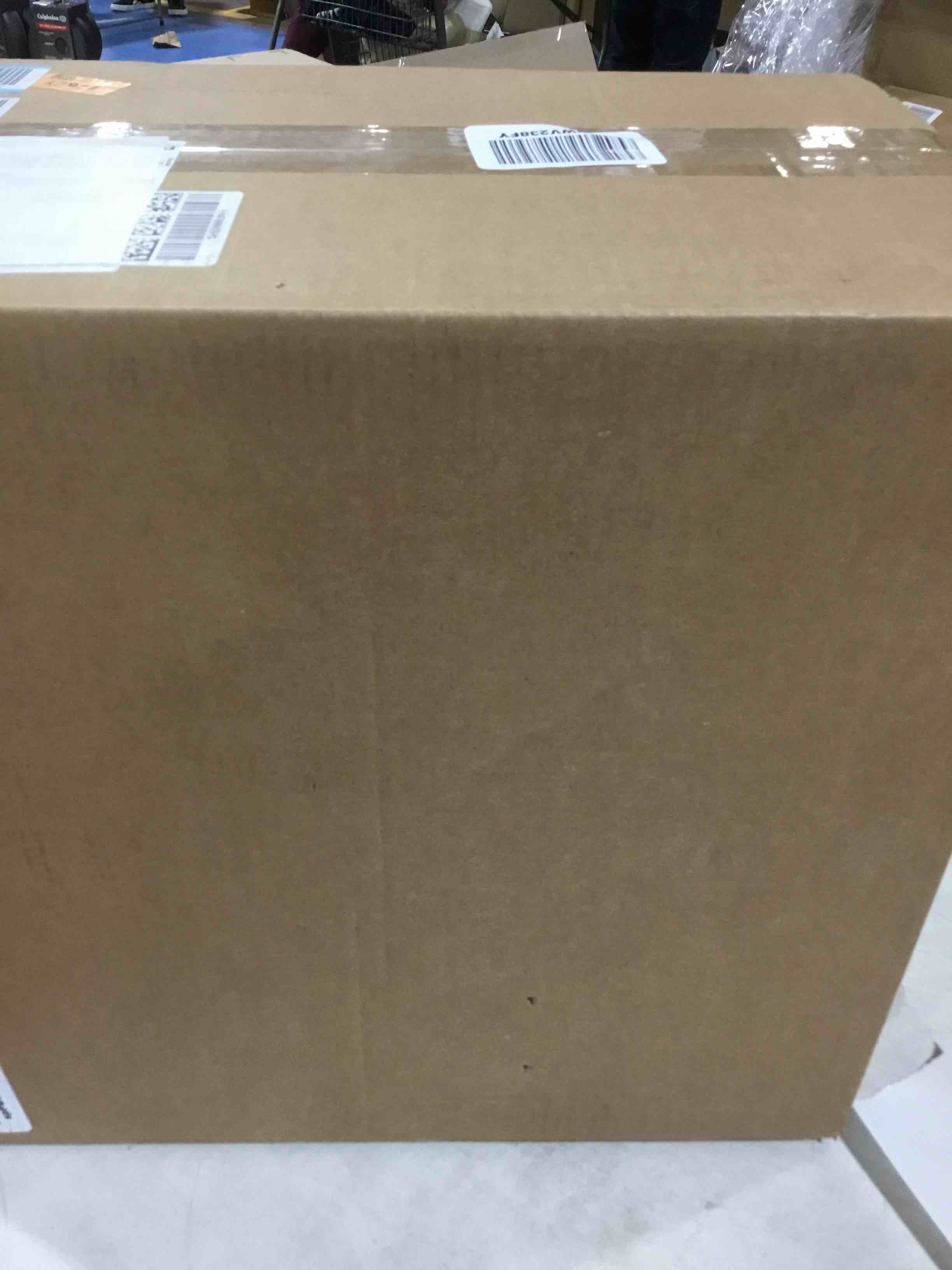 https://s3.amazonaws.com/lotting-images-prod/bidfta/RED6219007_1713280730054.jpeg