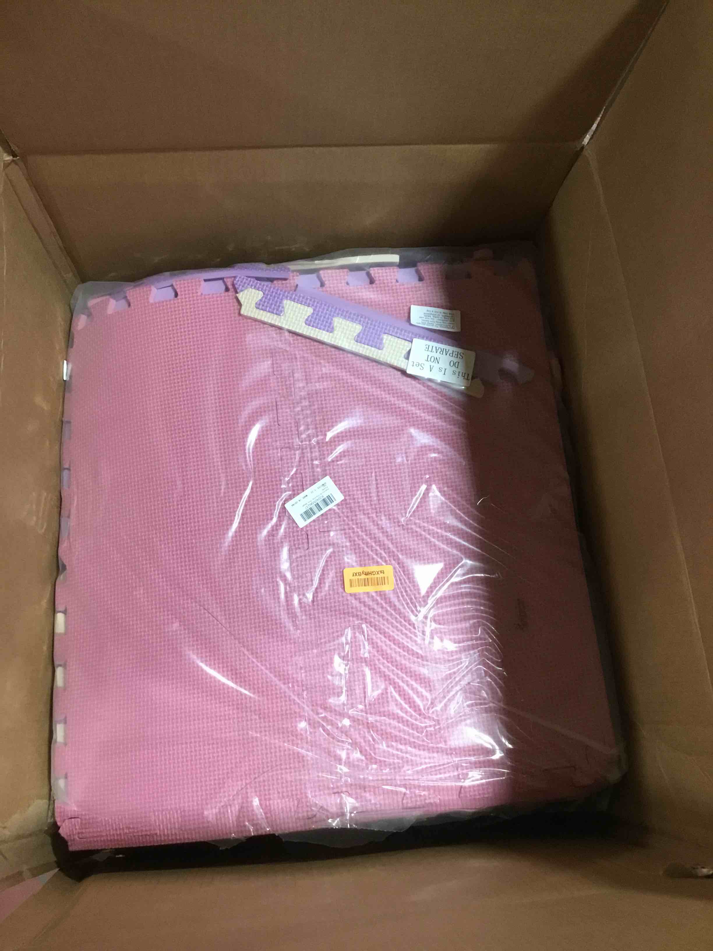 https://s3.amazonaws.com/lotting-images-prod/bidfta/RED6219010_1713279545216.jpeg