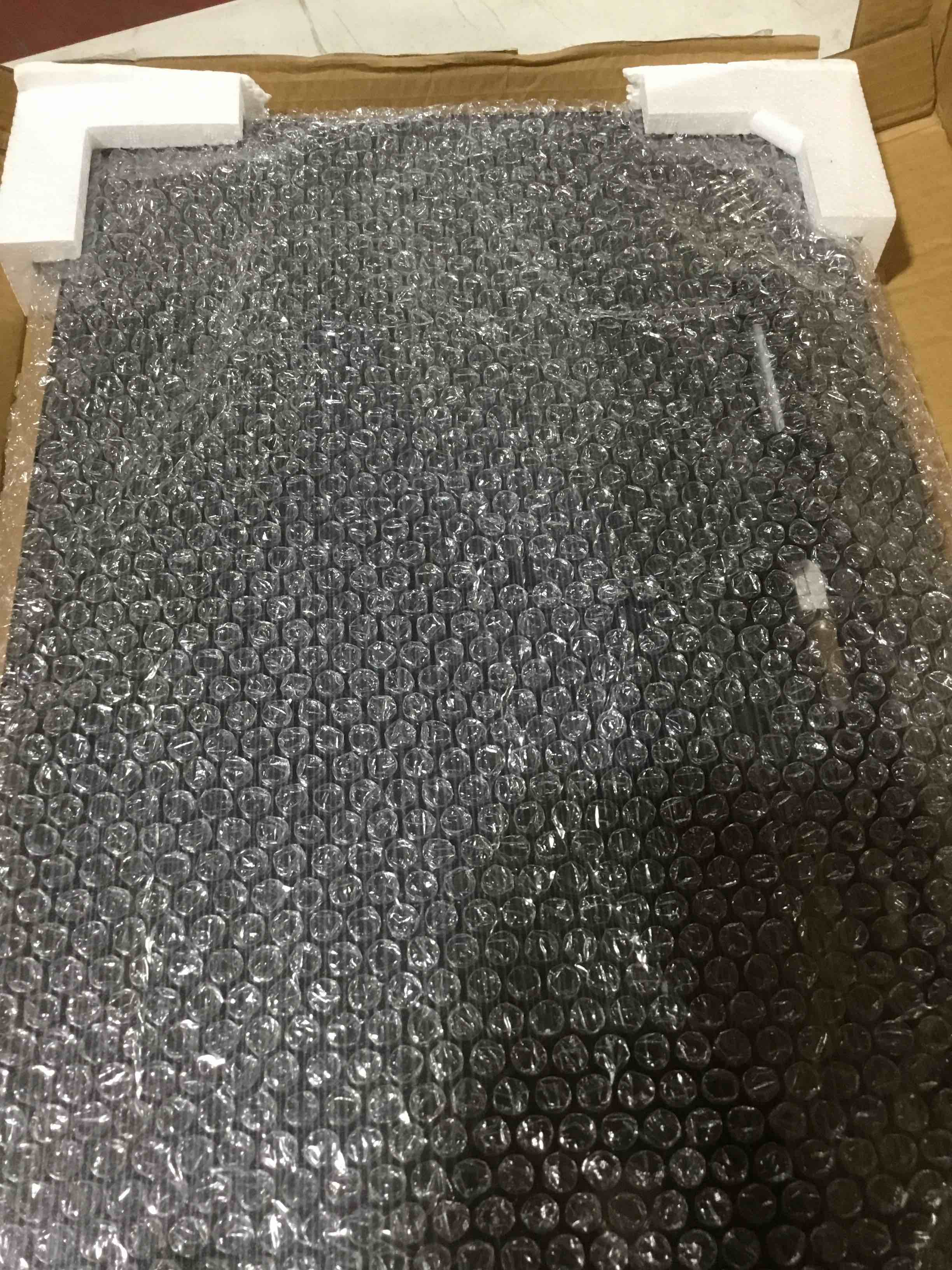 https://s3.amazonaws.com/lotting-images-prod/bidfta/RED6219018_1713282723953.jpeg