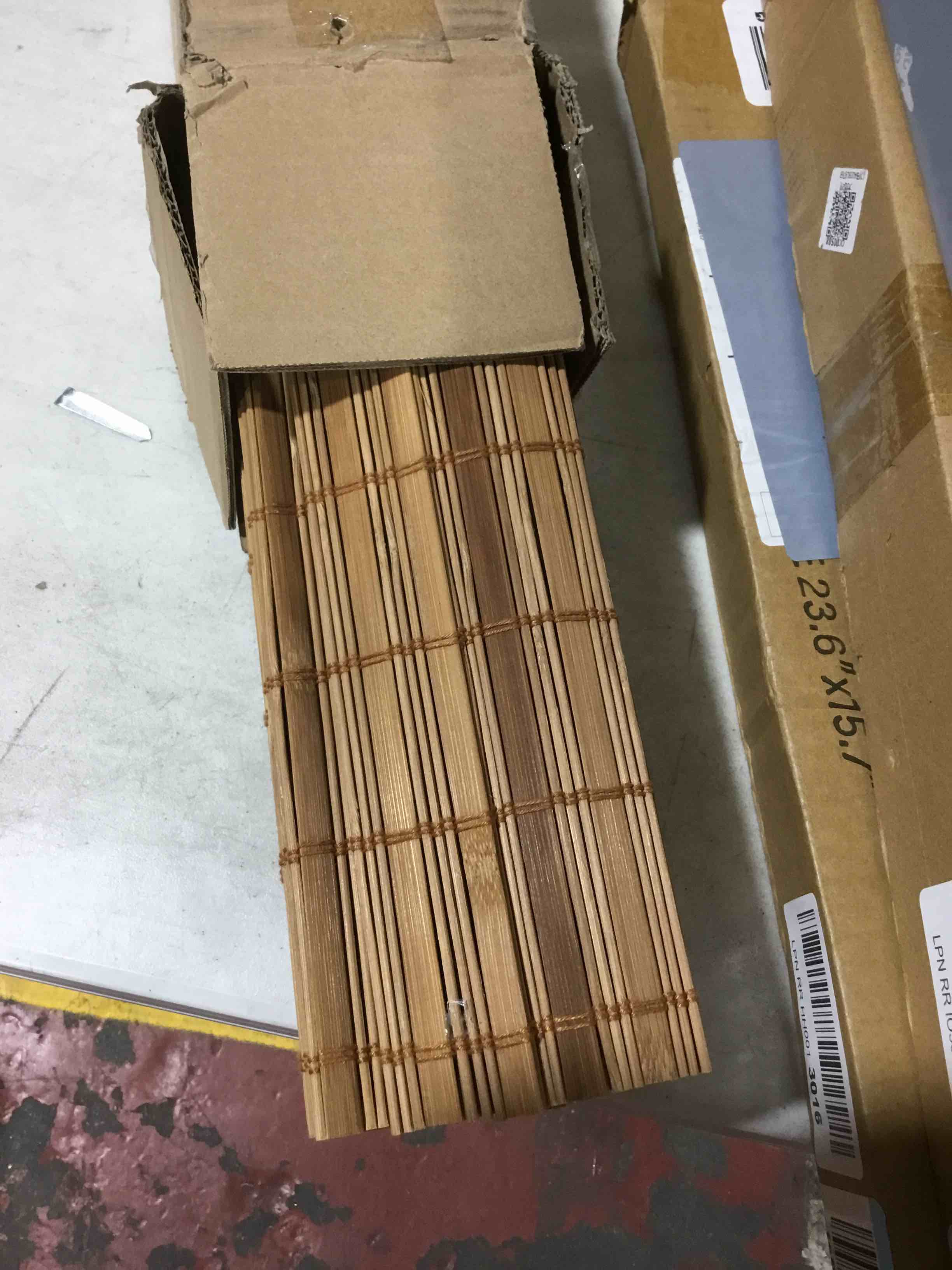 https://s3.amazonaws.com/lotting-images-prod/bidfta/RED6219022_1713281729482.jpeg