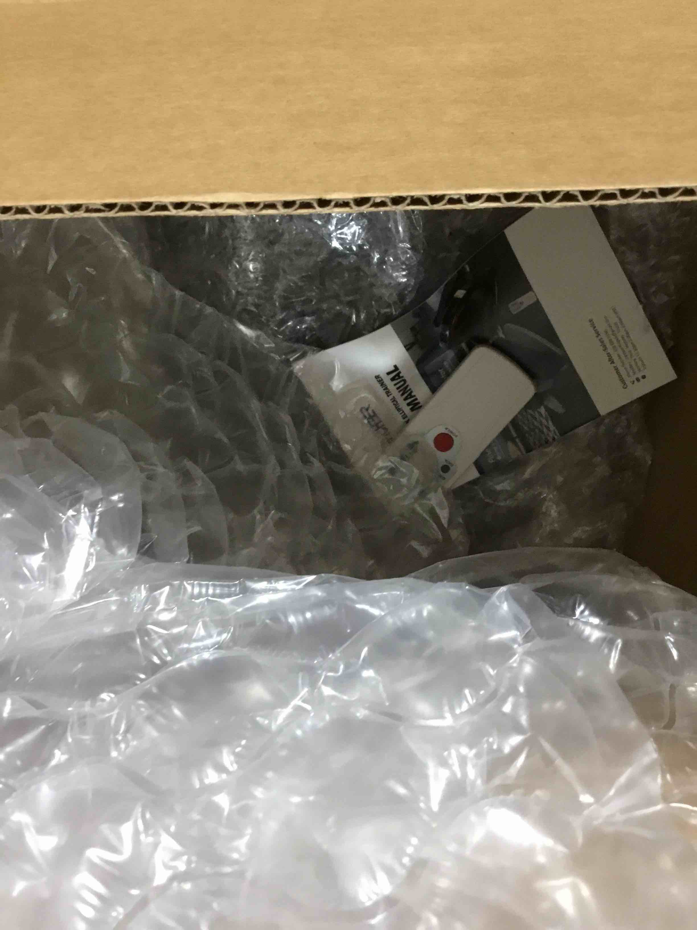https://s3.amazonaws.com/lotting-images-prod/bidfta/RED6219392_1713899049154.jpeg