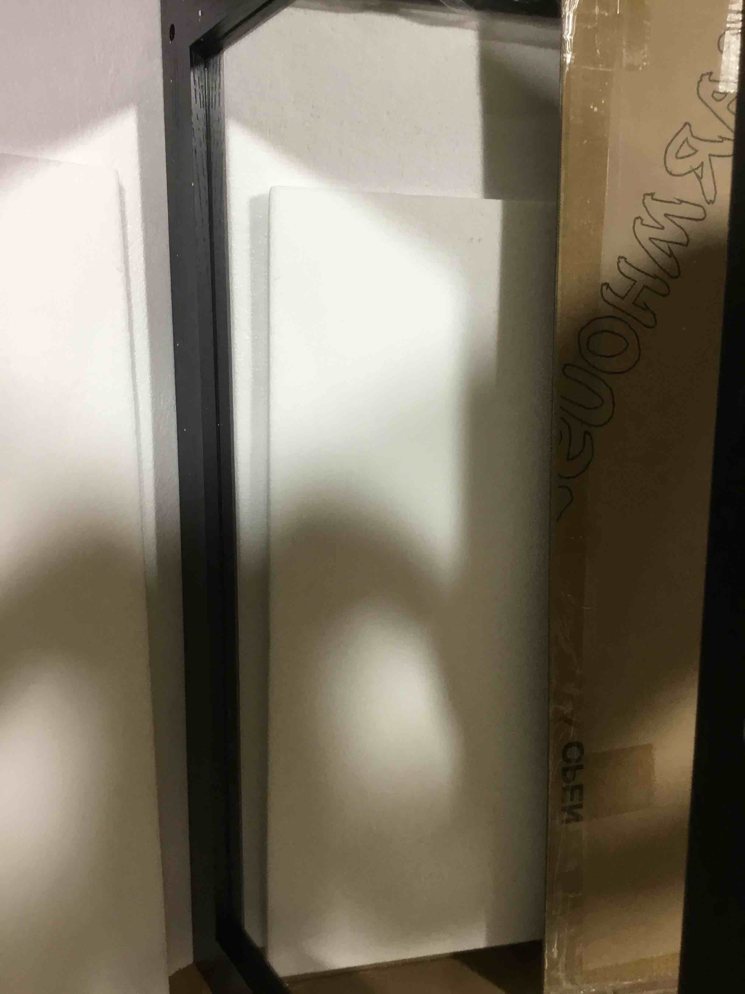 https://s3.amazonaws.com/lotting-images-prod/bidfta/RED6219395_1713898795126.jpeg