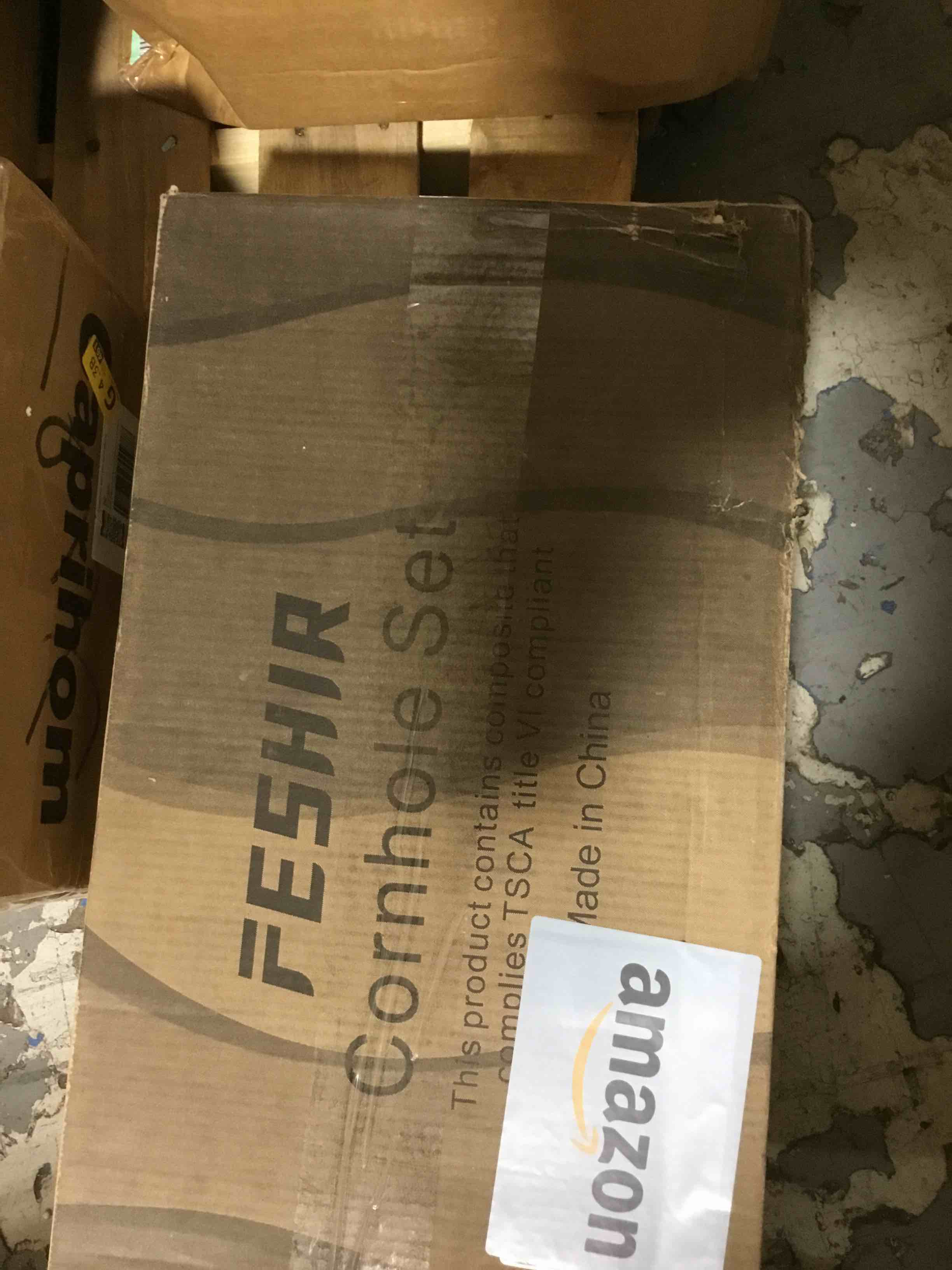 https://s3.amazonaws.com/lotting-images-prod/bidfta/RED6219401_1713897733340.jpeg