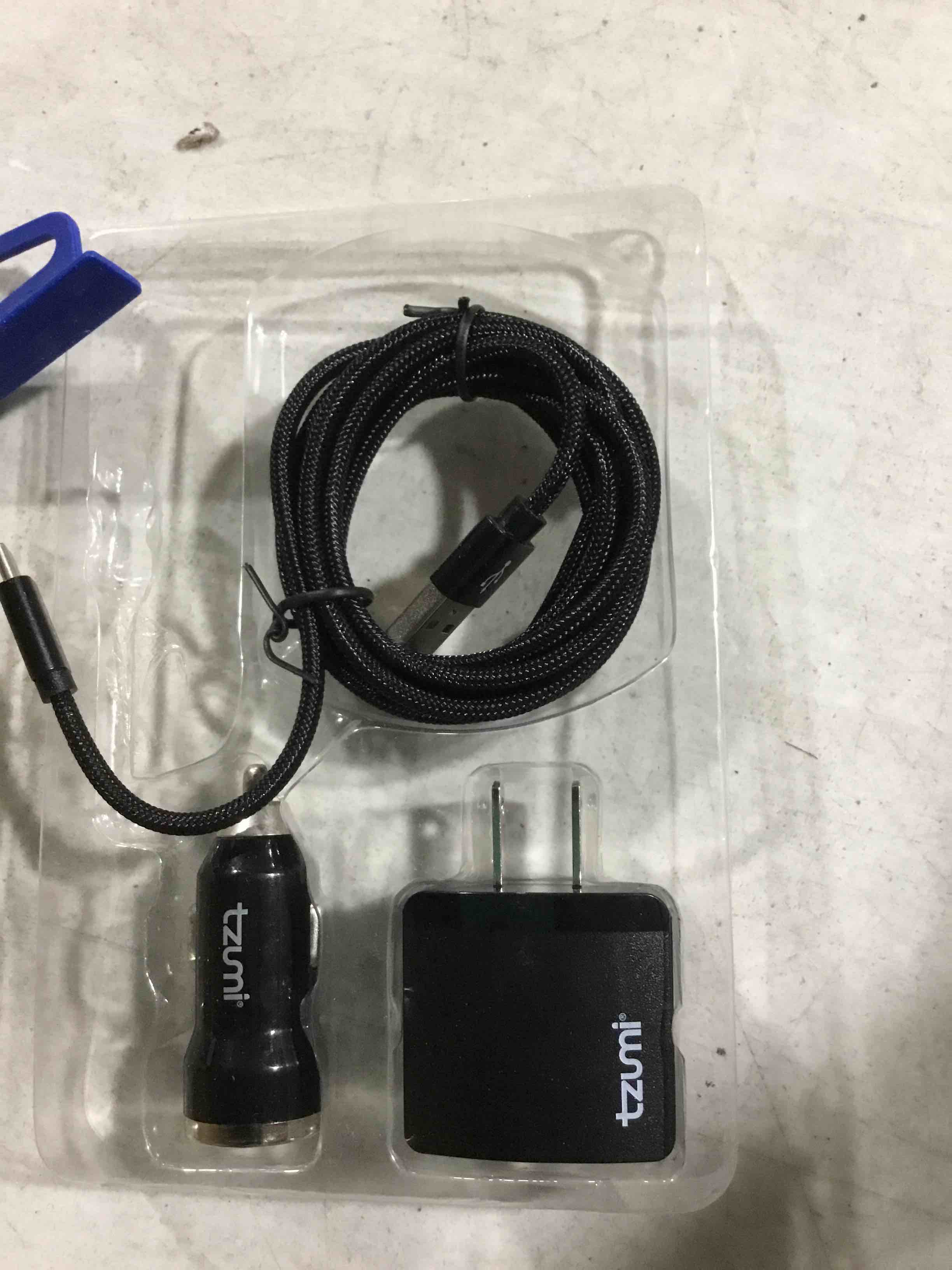 https://s3.amazonaws.com/lotting-images-prod/bidfta/RED6222883_1714420451358.jpeg