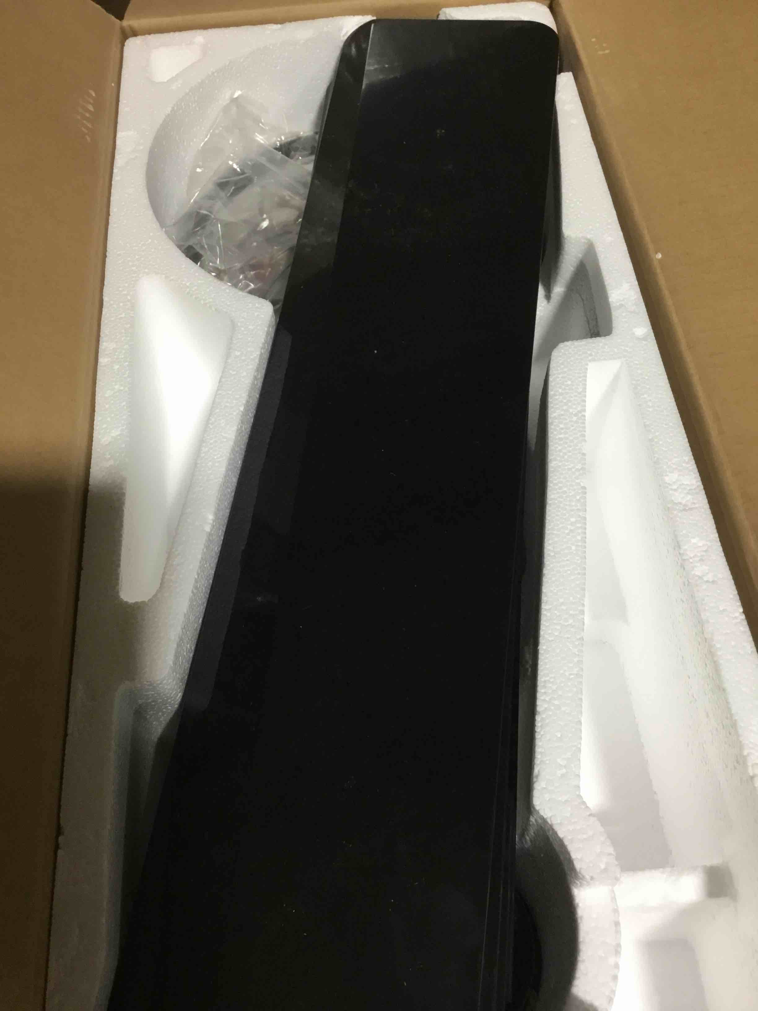 https://s3.amazonaws.com/lotting-images-prod/bidfta/RED6222900_1714576027625.jpeg