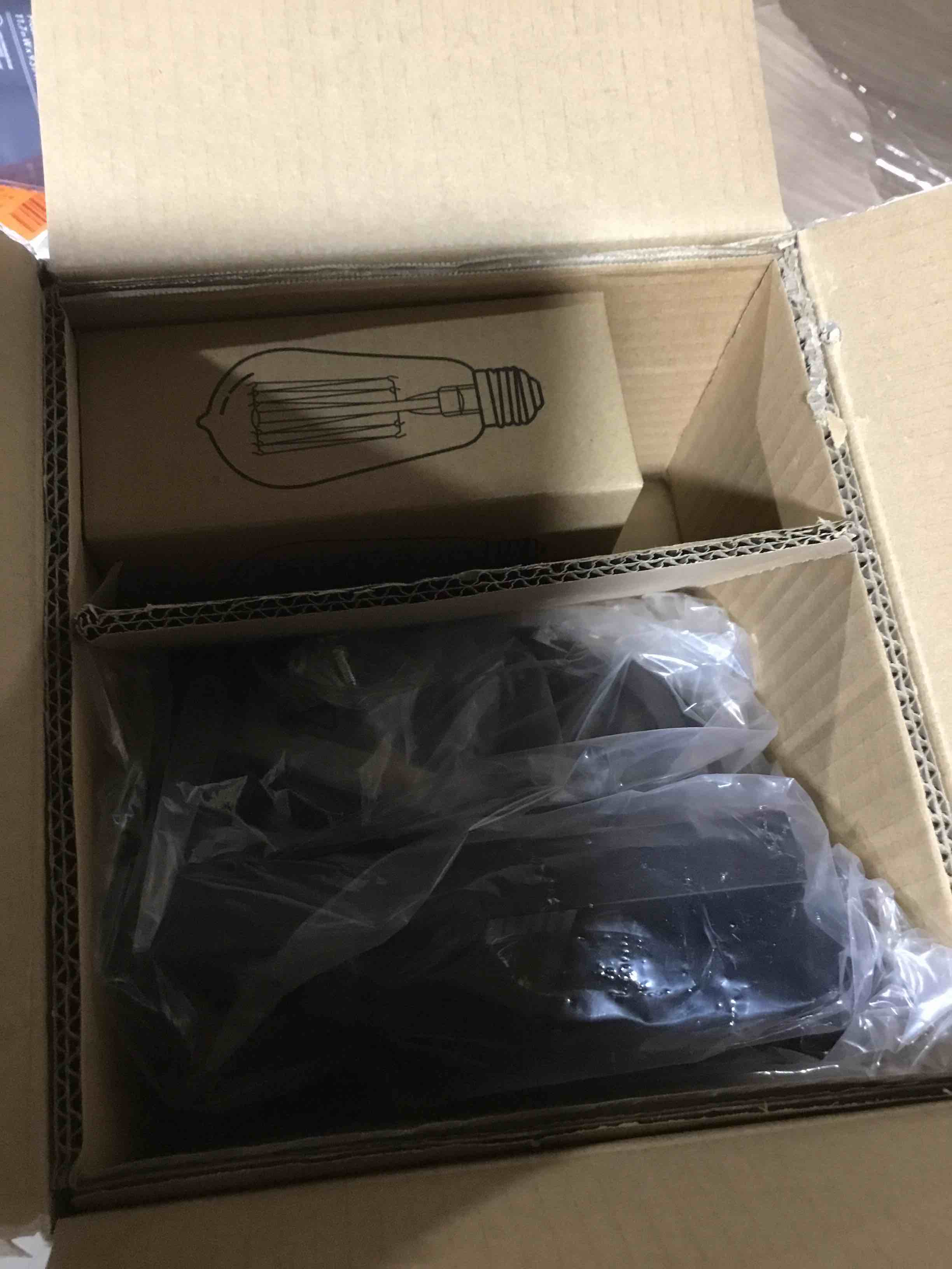 https://s3.amazonaws.com/lotting-images-prod/bidfta/RED6222904_1714576360518.jpeg
