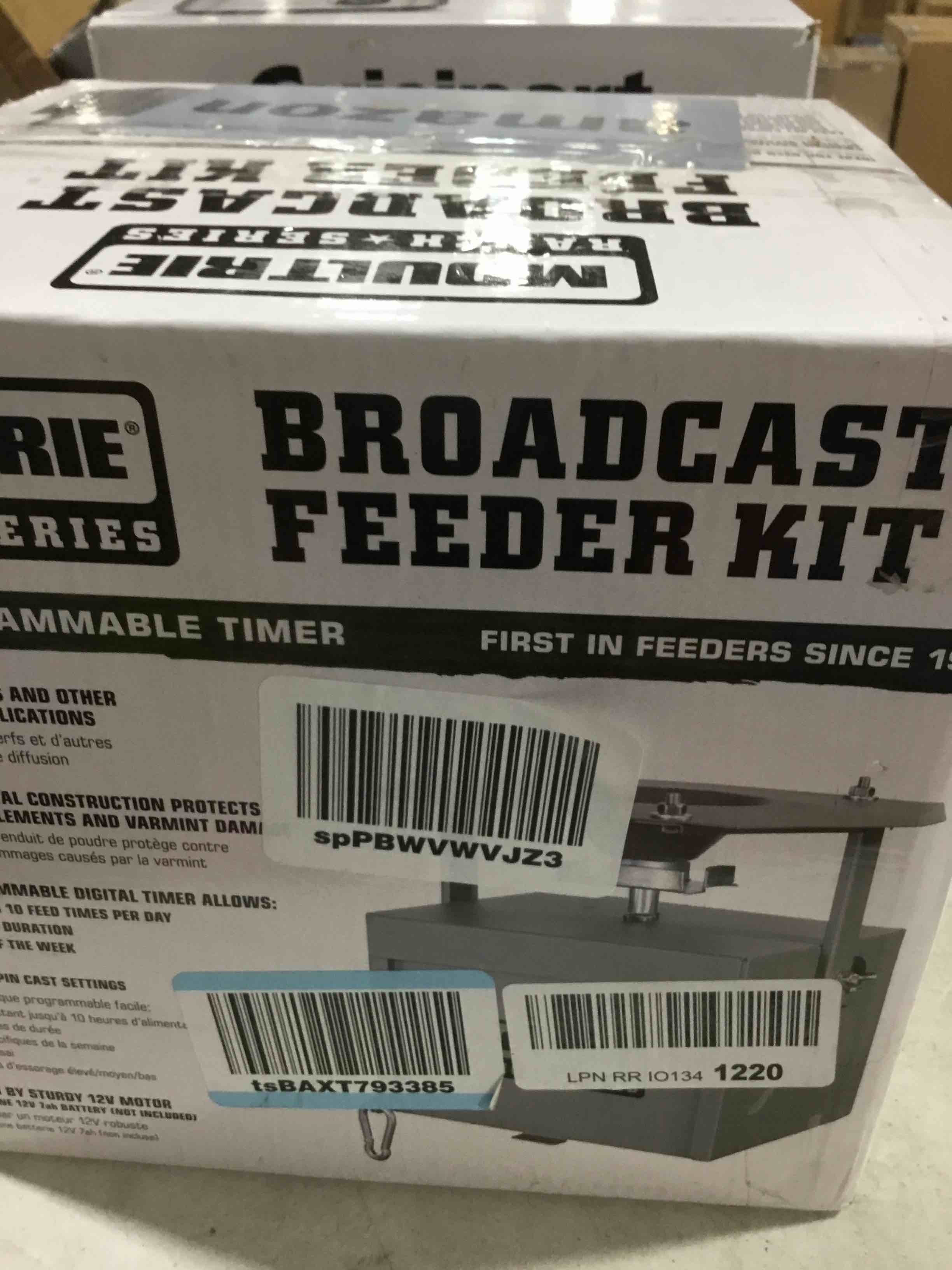 https://s3.amazonaws.com/lotting-images-prod/bidfta/RED6223303_1715175374459.jpeg