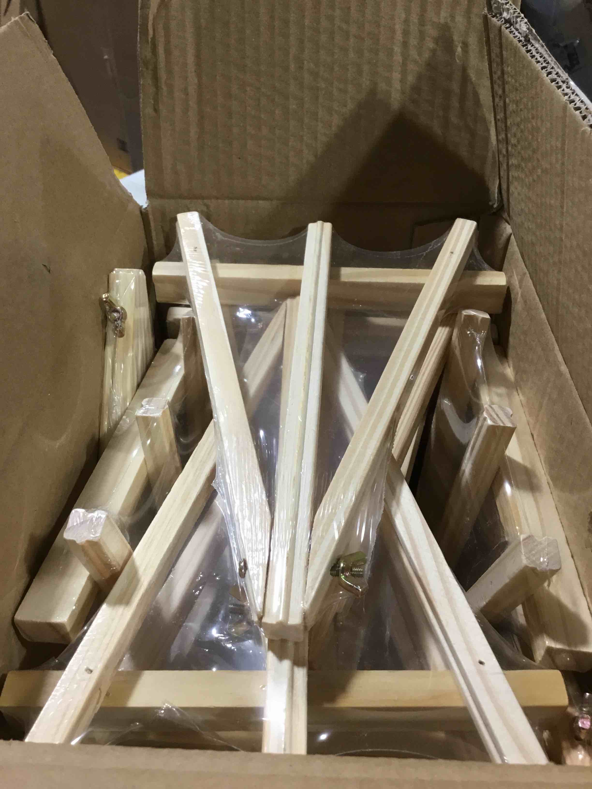 https://s3.amazonaws.com/lotting-images-prod/bidfta/RED6223308_1715176013934.jpeg